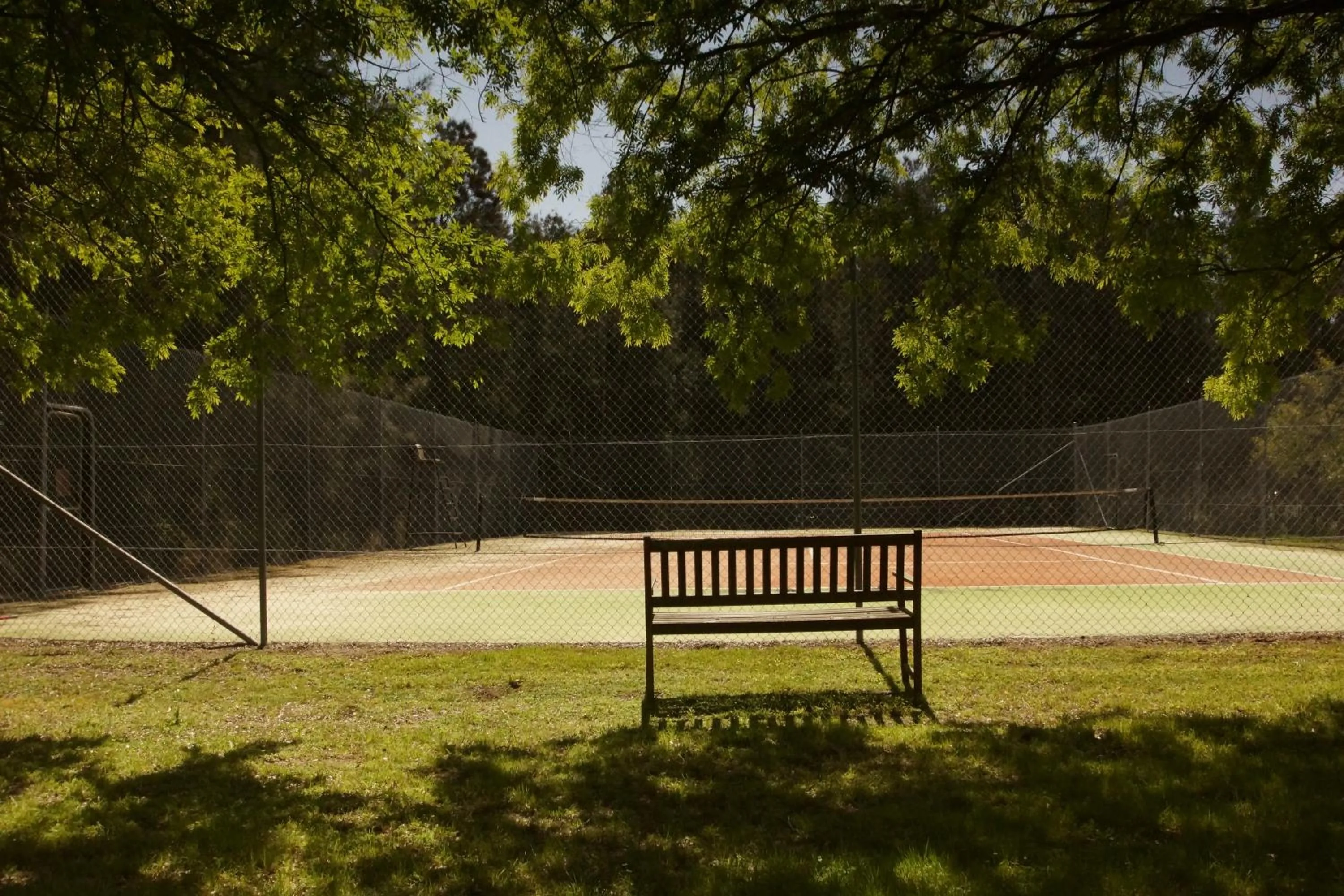 Tennis court in The Carriages Boutique Hotel and Vineyard