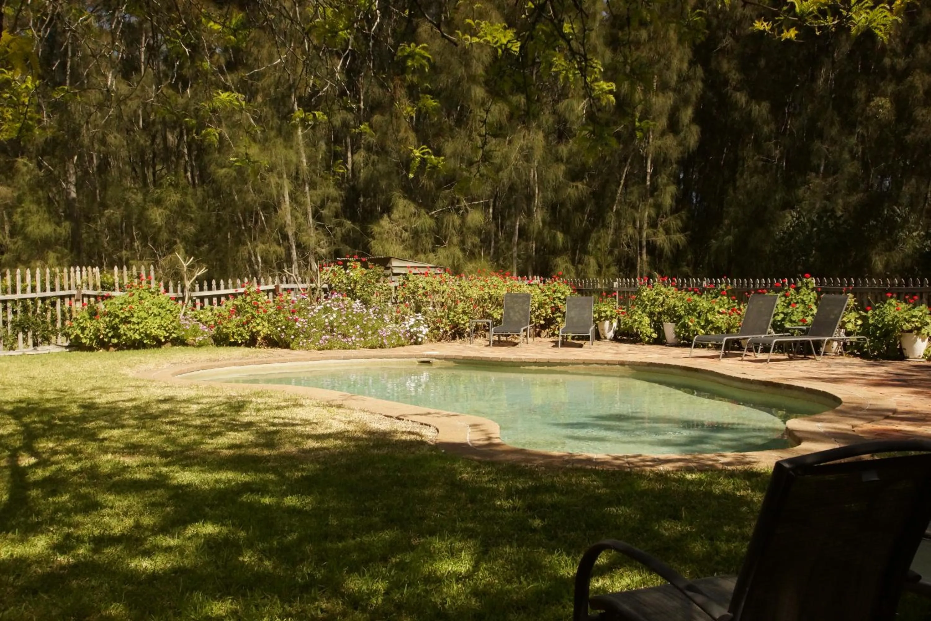 Swimming pool in The Carriages Boutique Hotel and Vineyard