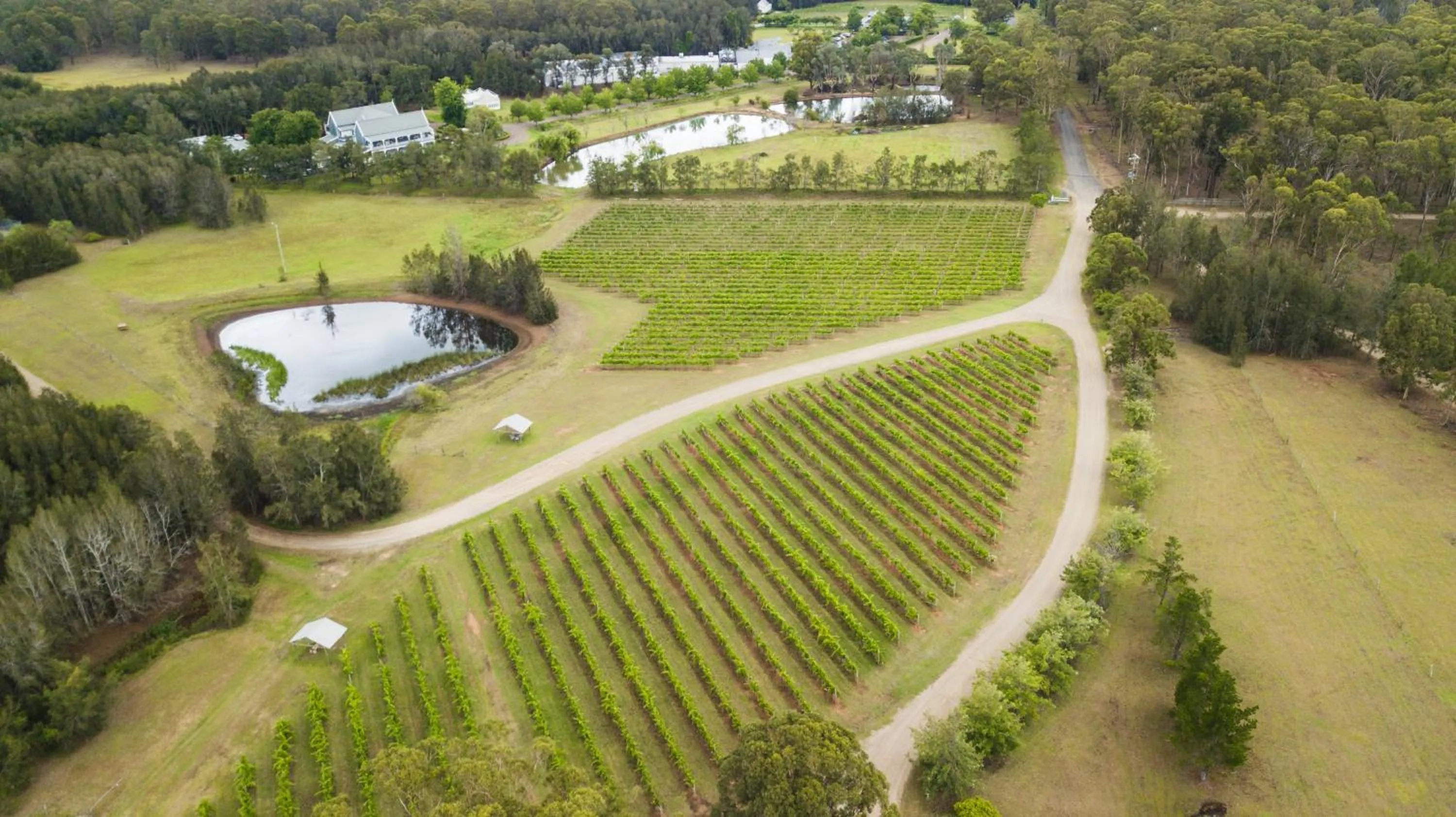Property building in The Carriages Boutique Hotel and Vineyard