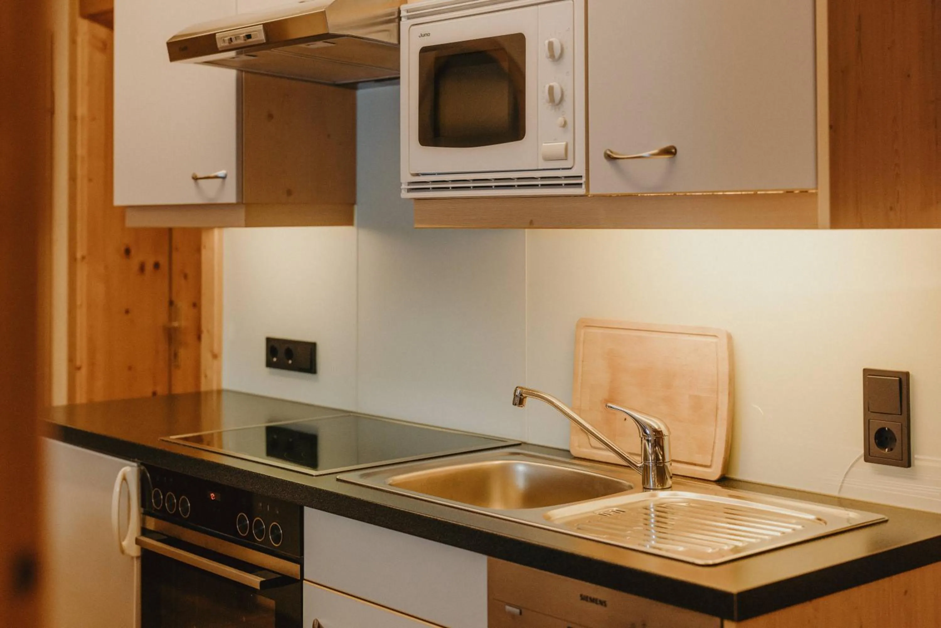 kitchen in Gästehaus Kolp