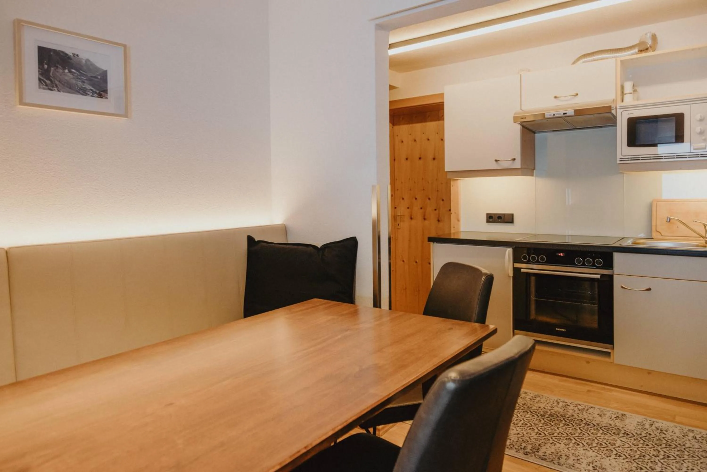 Dining area in Gästehaus Kolp