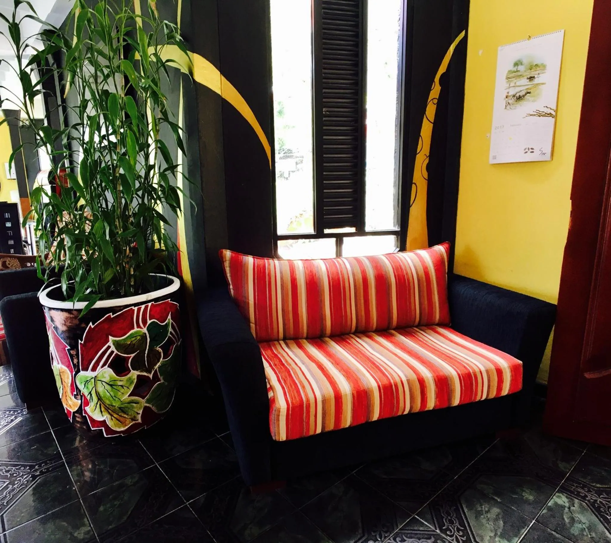 Seating area in Slightly Chilled