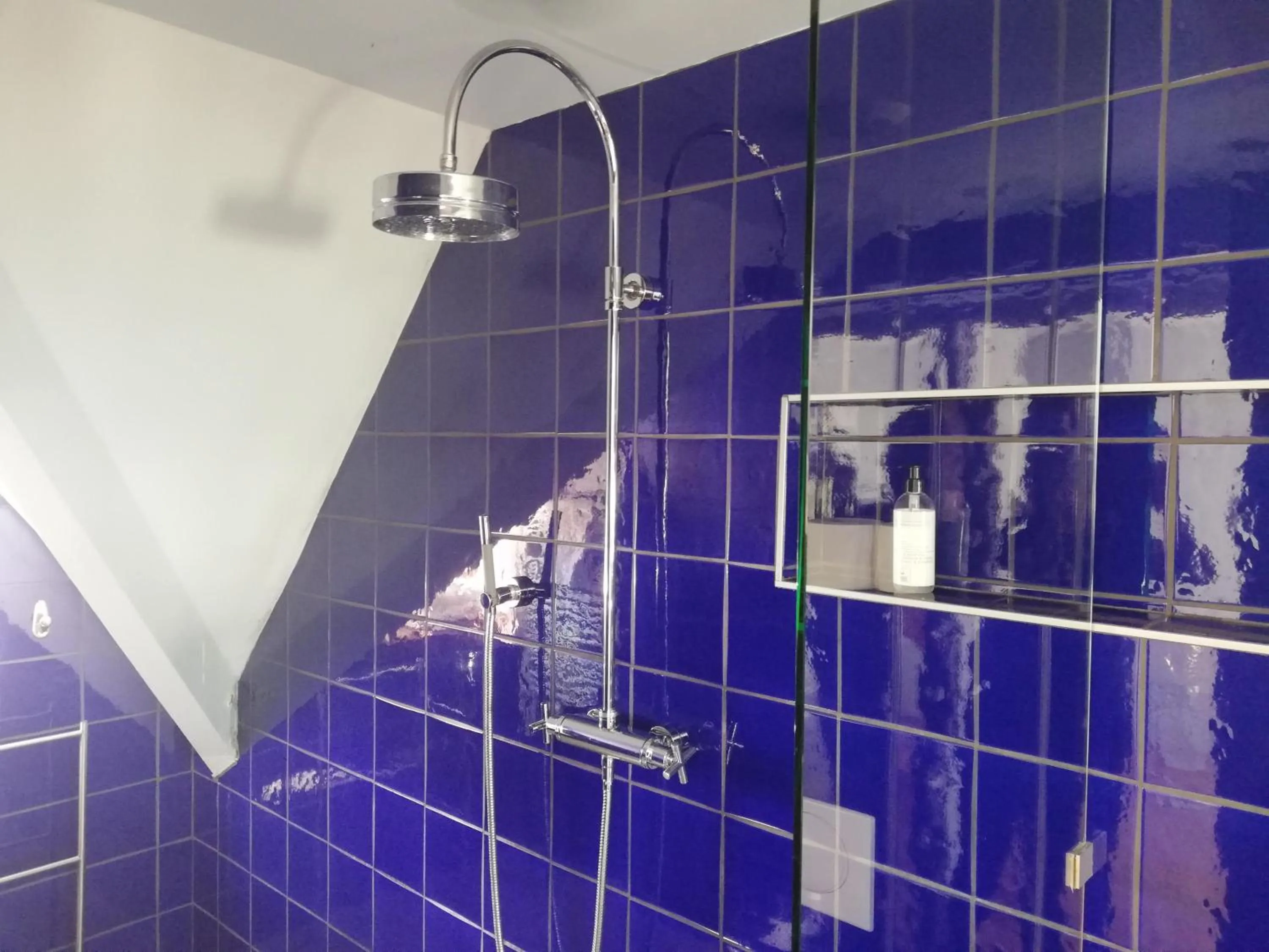 Bathroom in Manoir Dalmore