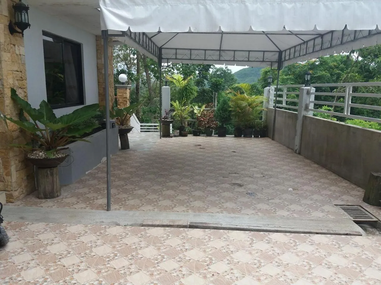 Facade/entrance in Villa Feliza