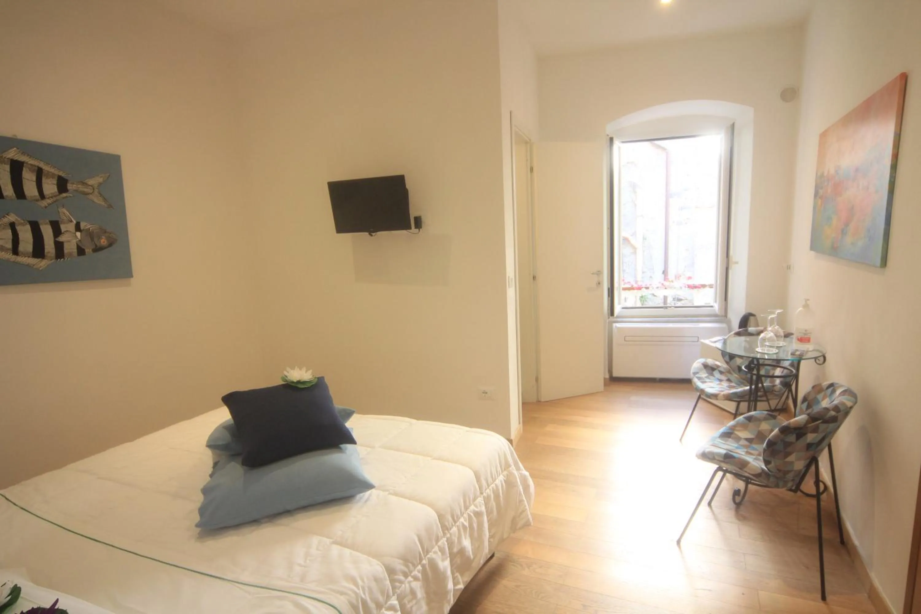 Bed in vernazza vacation 3