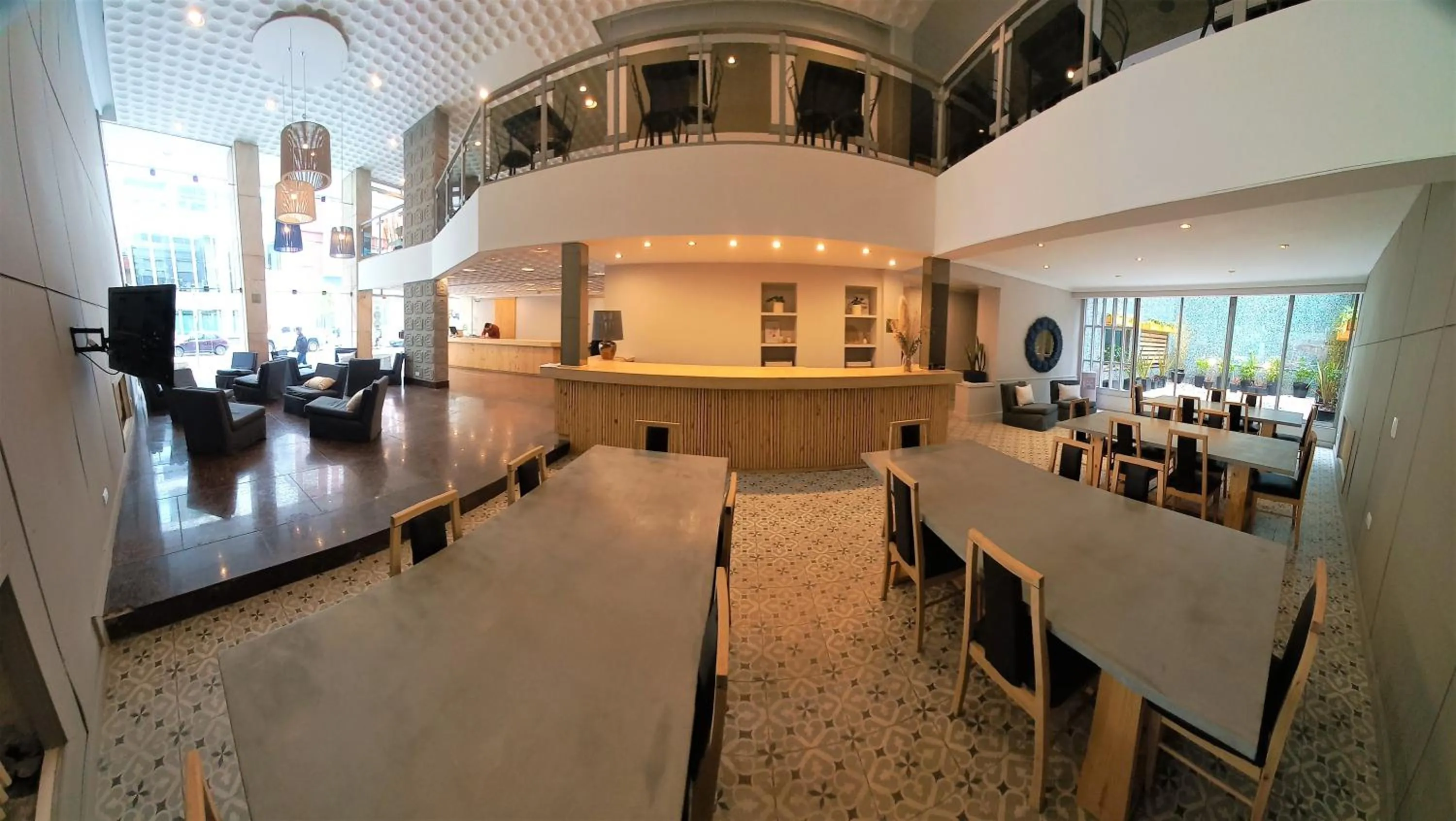 Hotel América