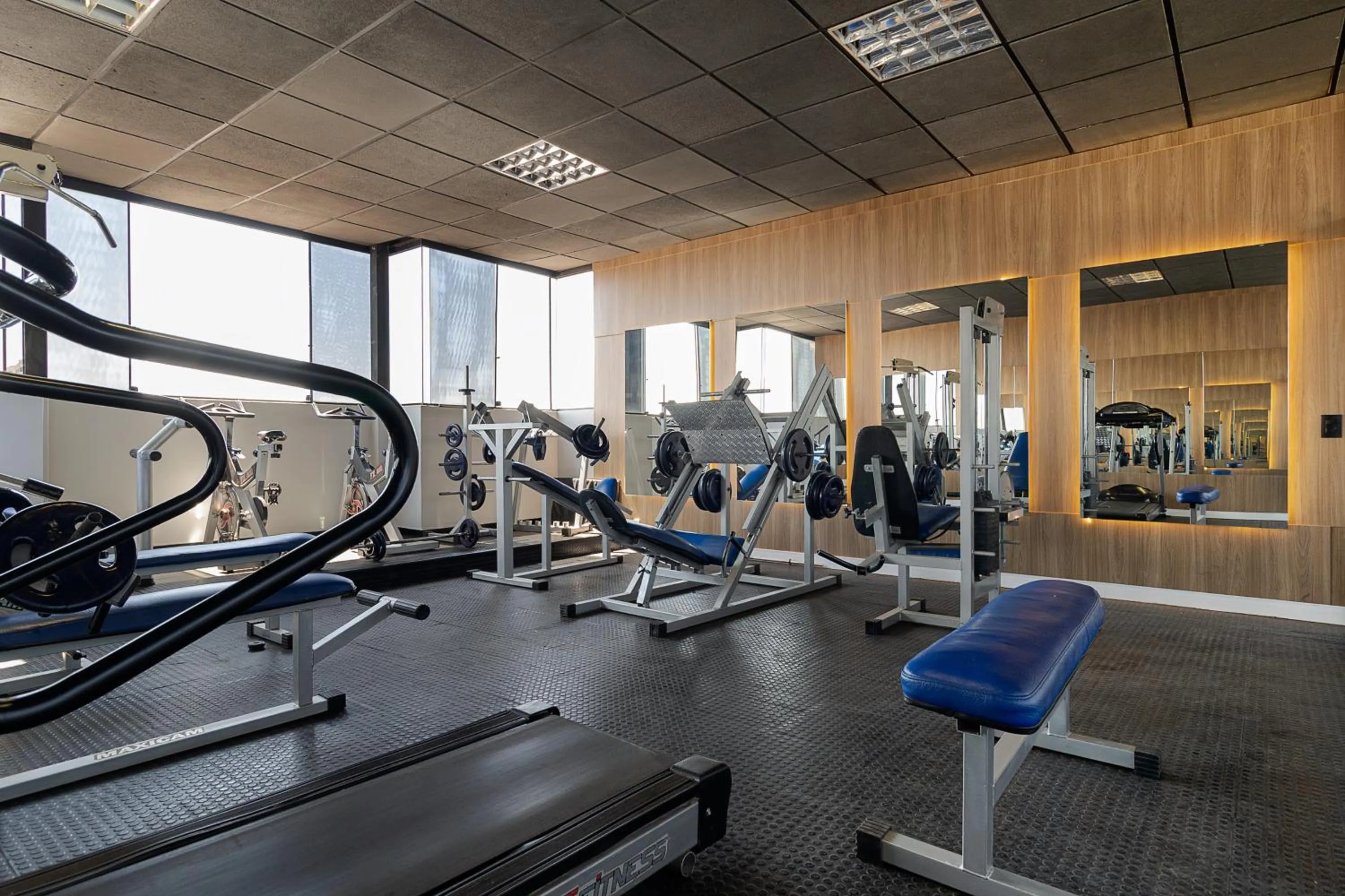 Fitness centre/facilities in Havana Palace Hotel