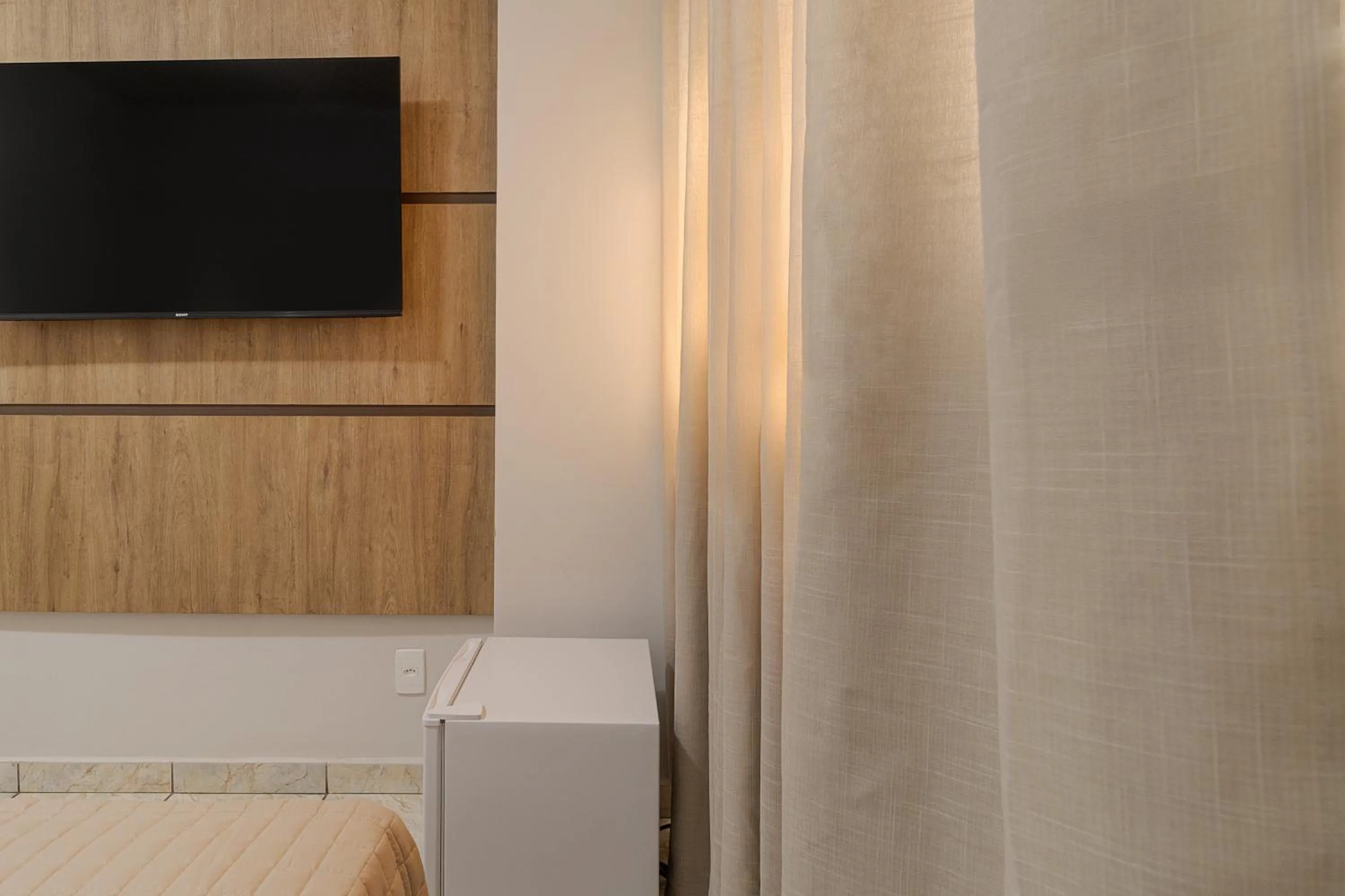 TV and multimedia in Havana Palace Hotel