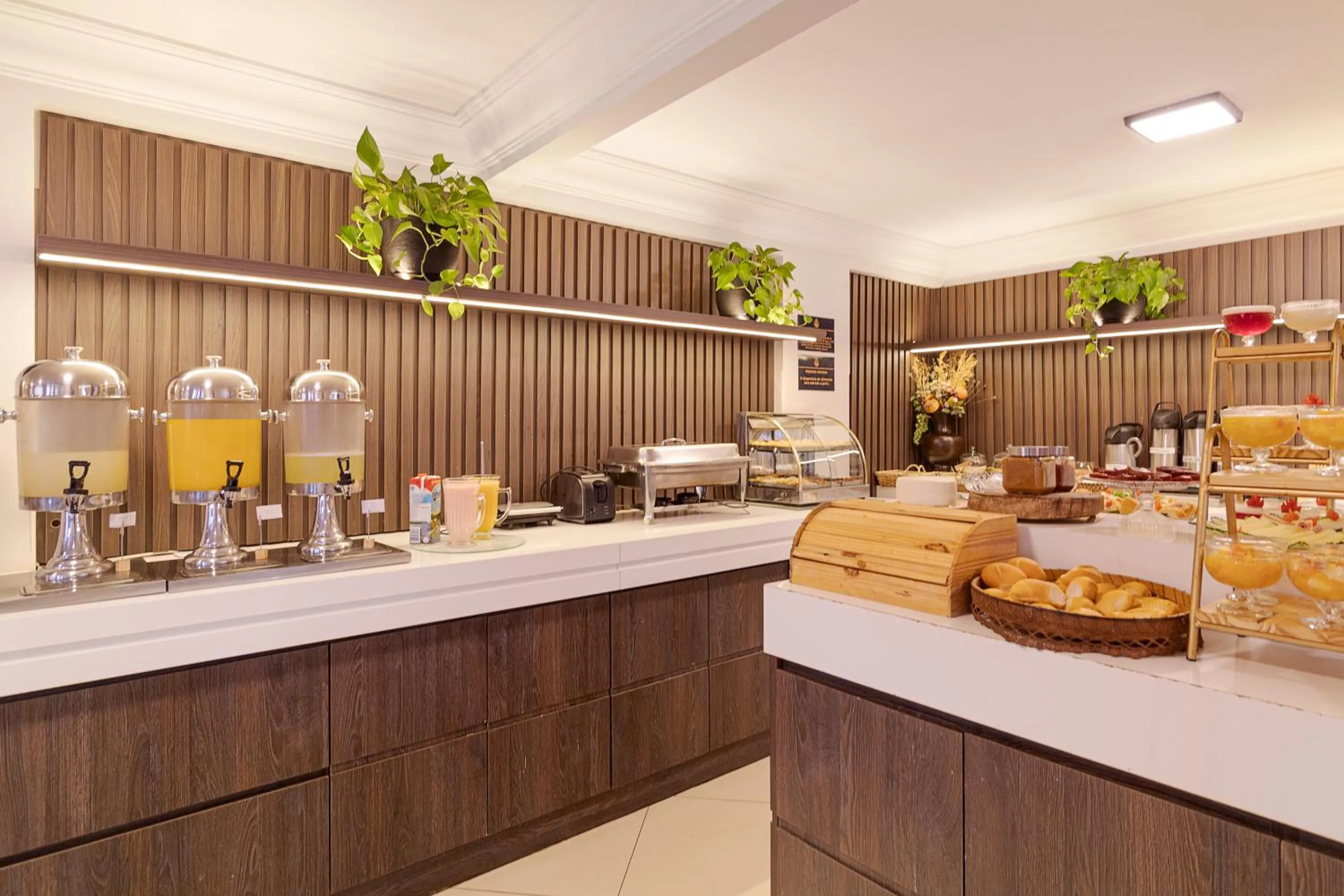 Breakfast in Havana Palace Hotel