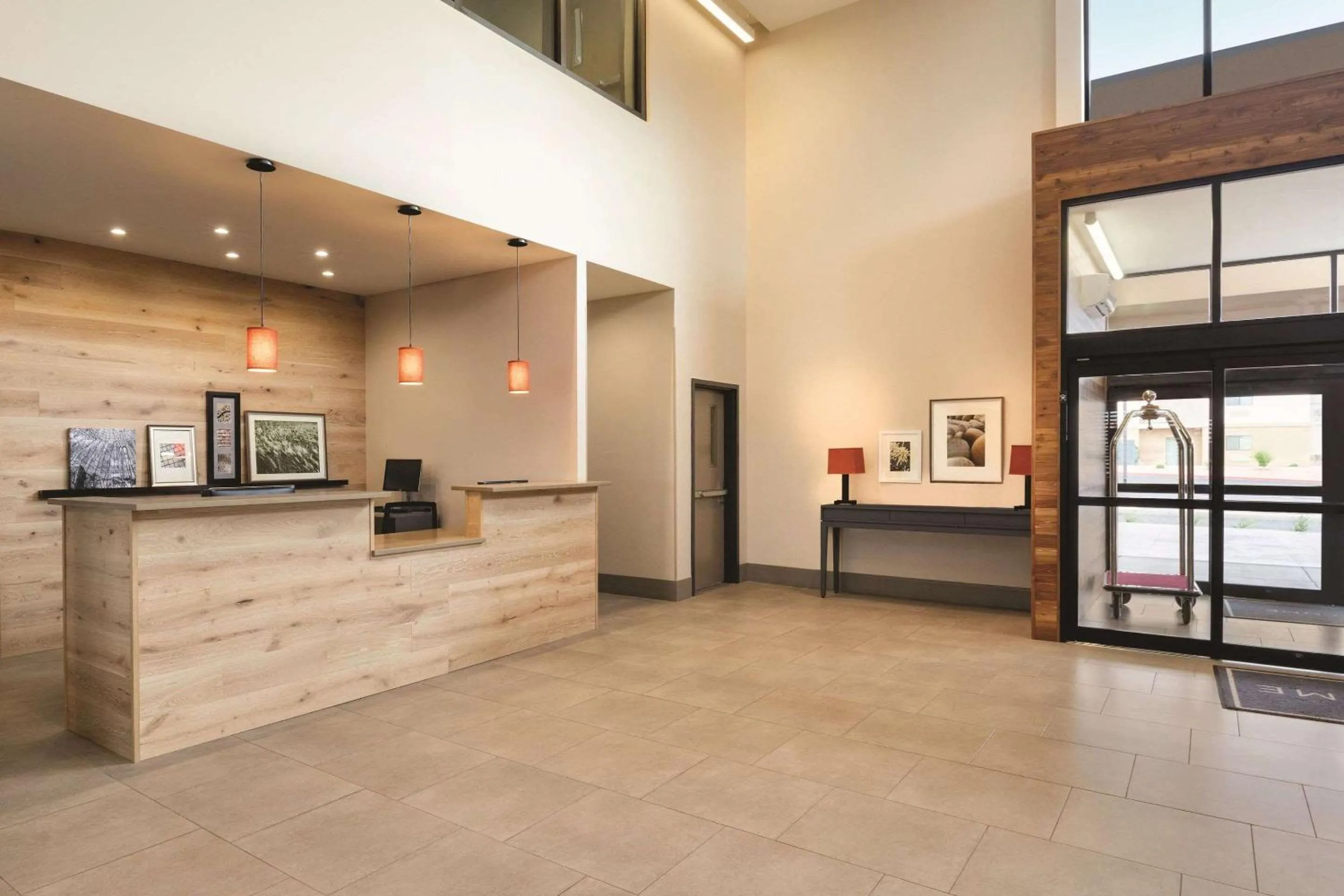 Lobby or reception in Country Inn & Suites by Radisson, Page, AZ