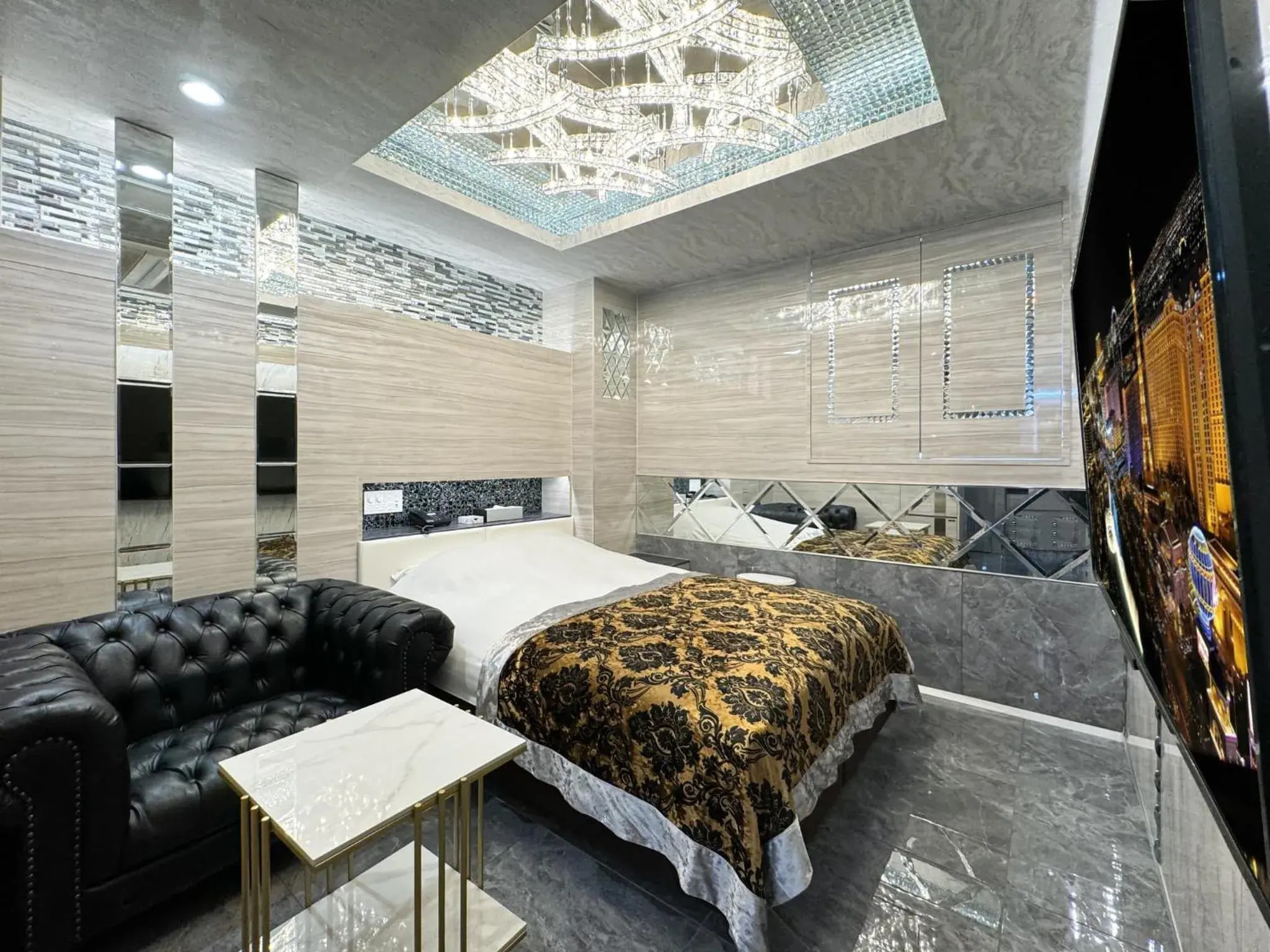 Bed in Hotel Century Bed in Hotel Century