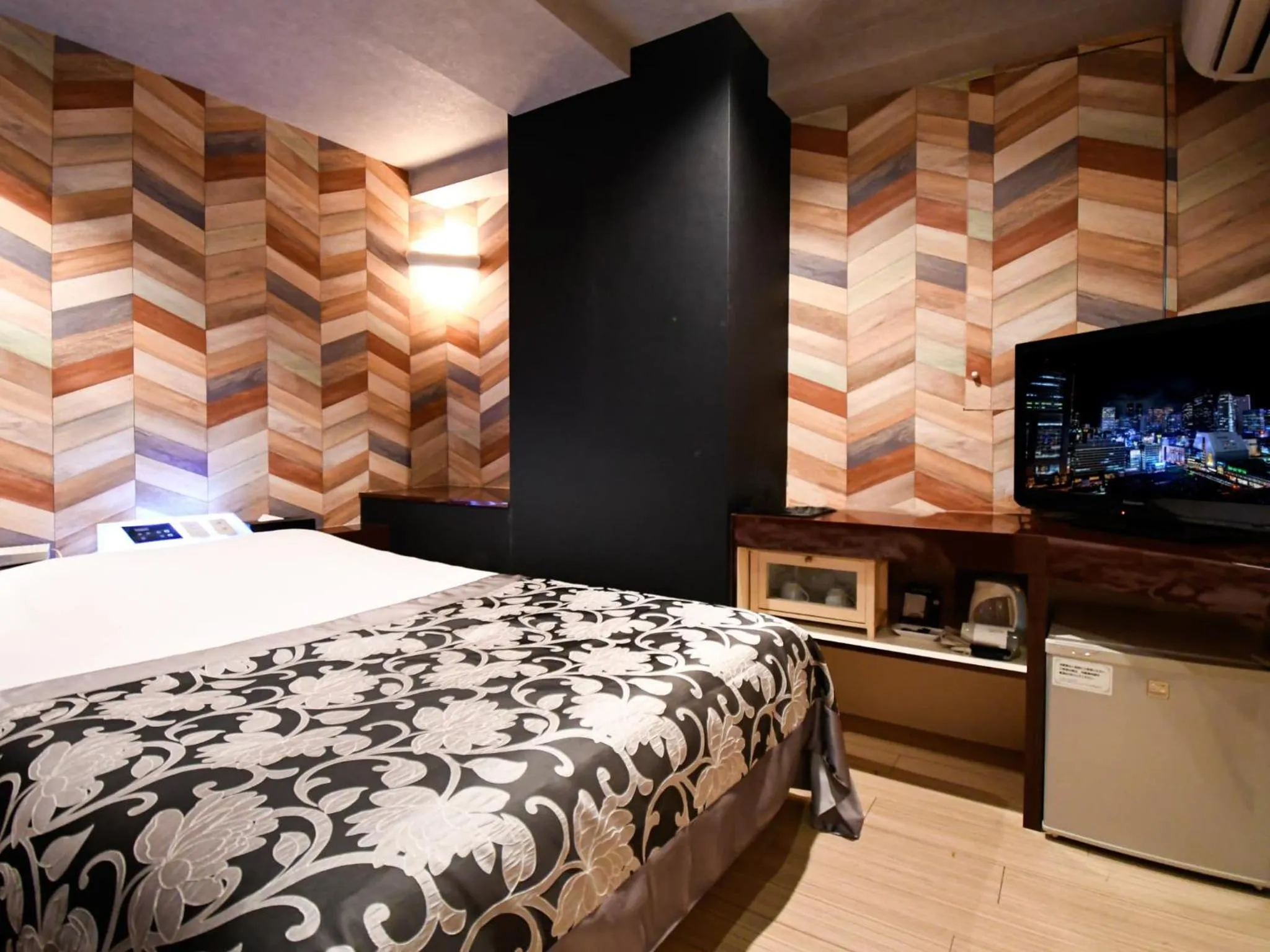 Bed in Hotel Century