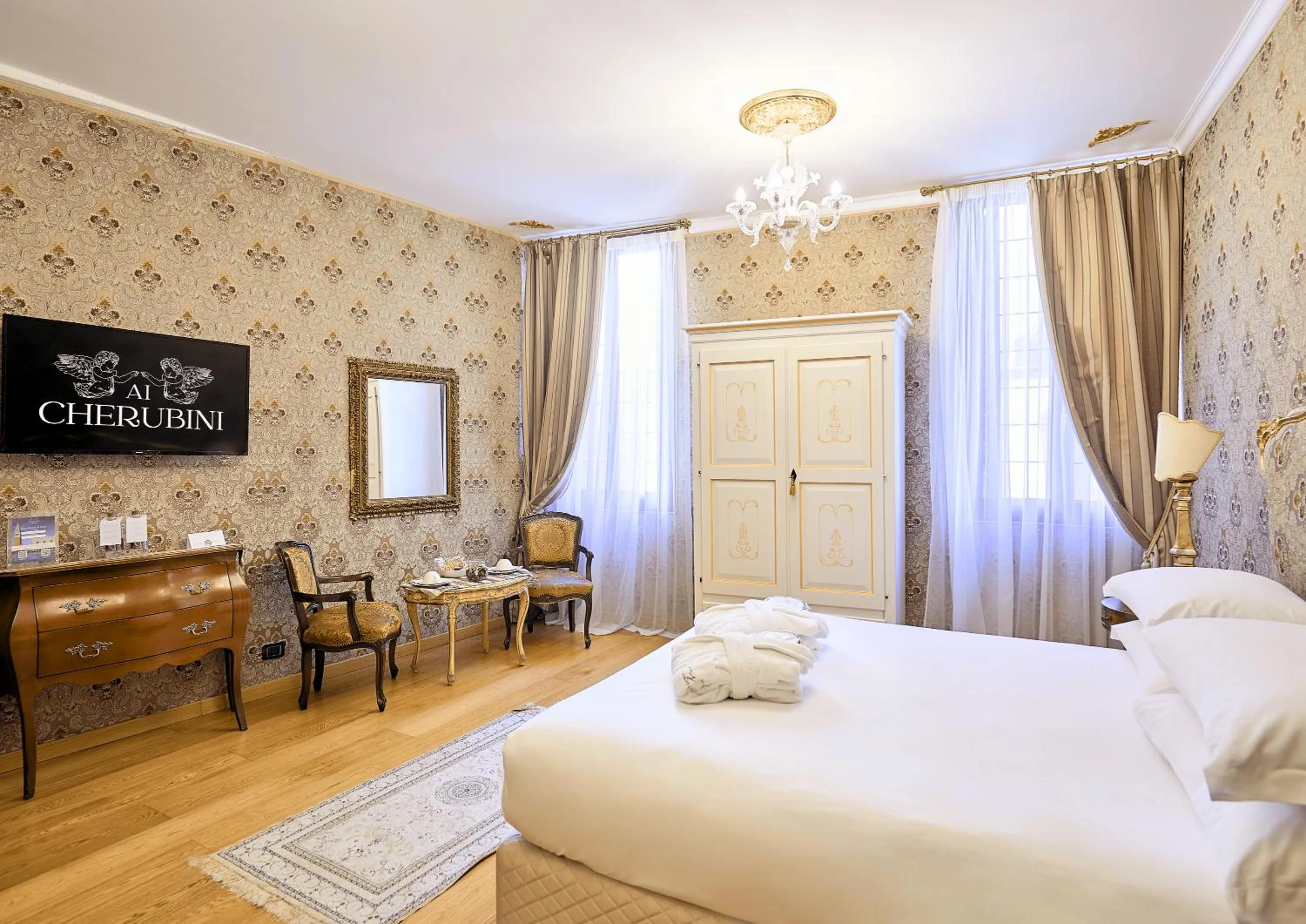 Bedroom, Bed in Ai Cherubini