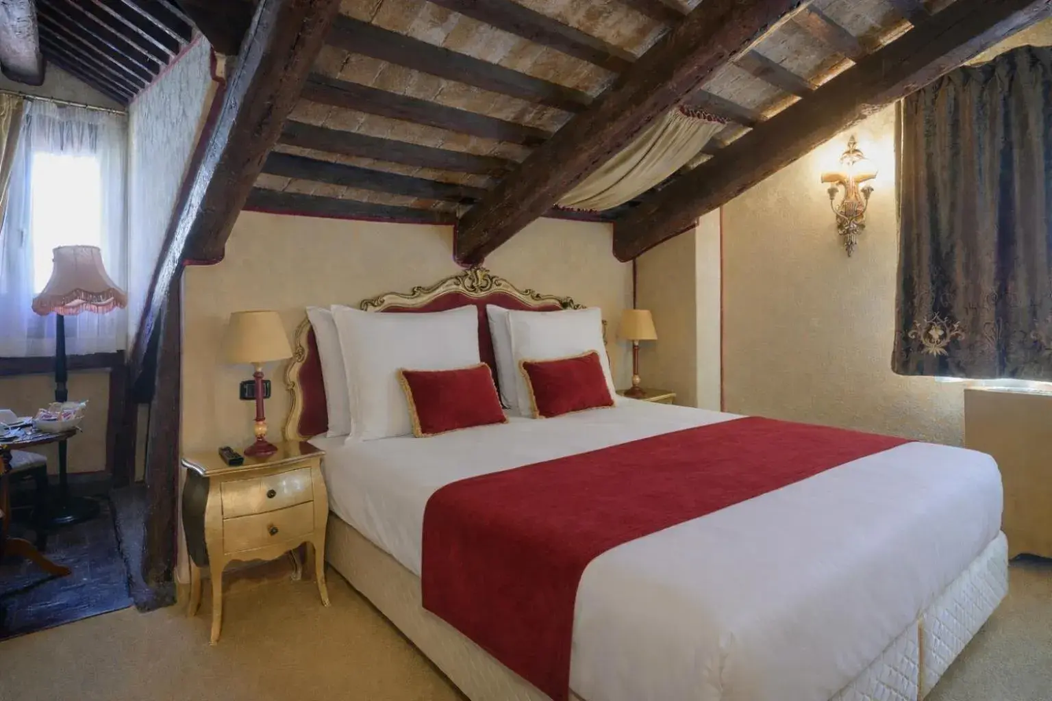 Bedroom, Bed in Ai Cherubini Bedroom, Bed in Ai Cherubini