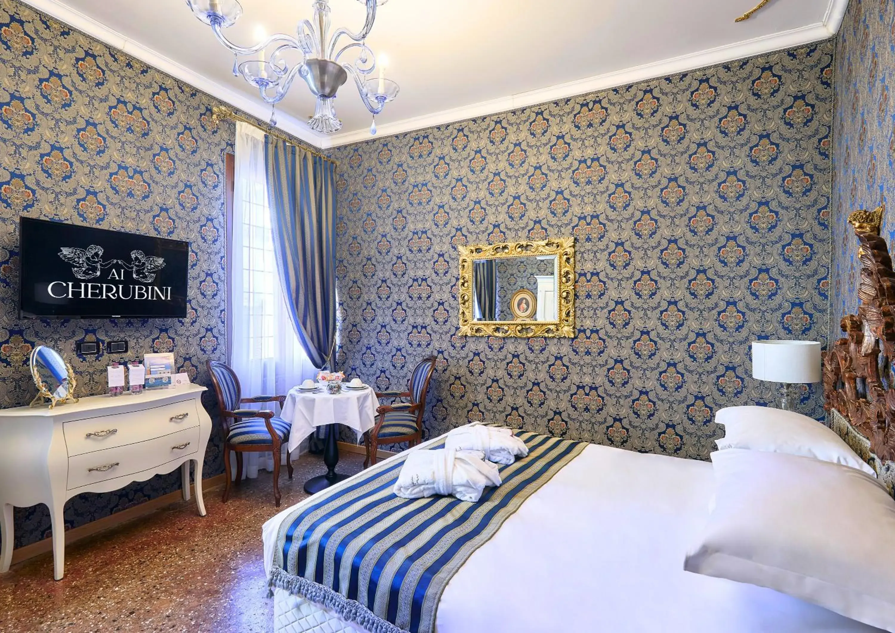 Bedroom, Bed in Ai Cherubini Bedroom, Bed in Ai Cherubini