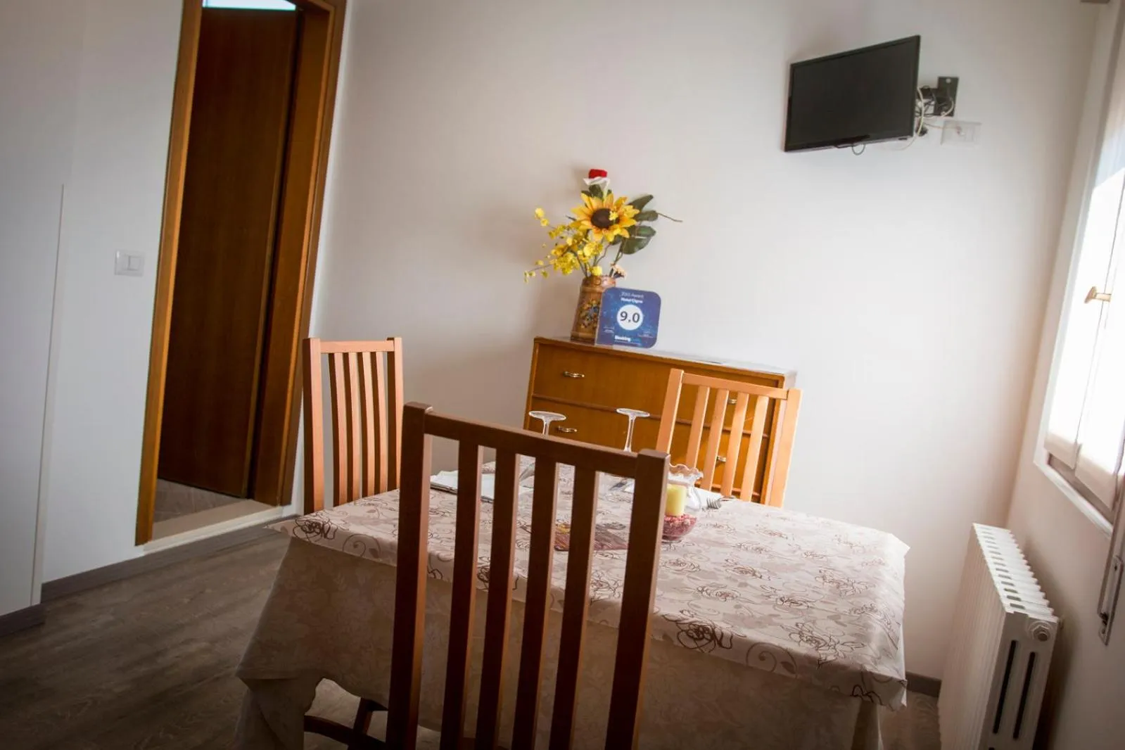 Hotel Ristorante Cigno - Camere and Aparthotel