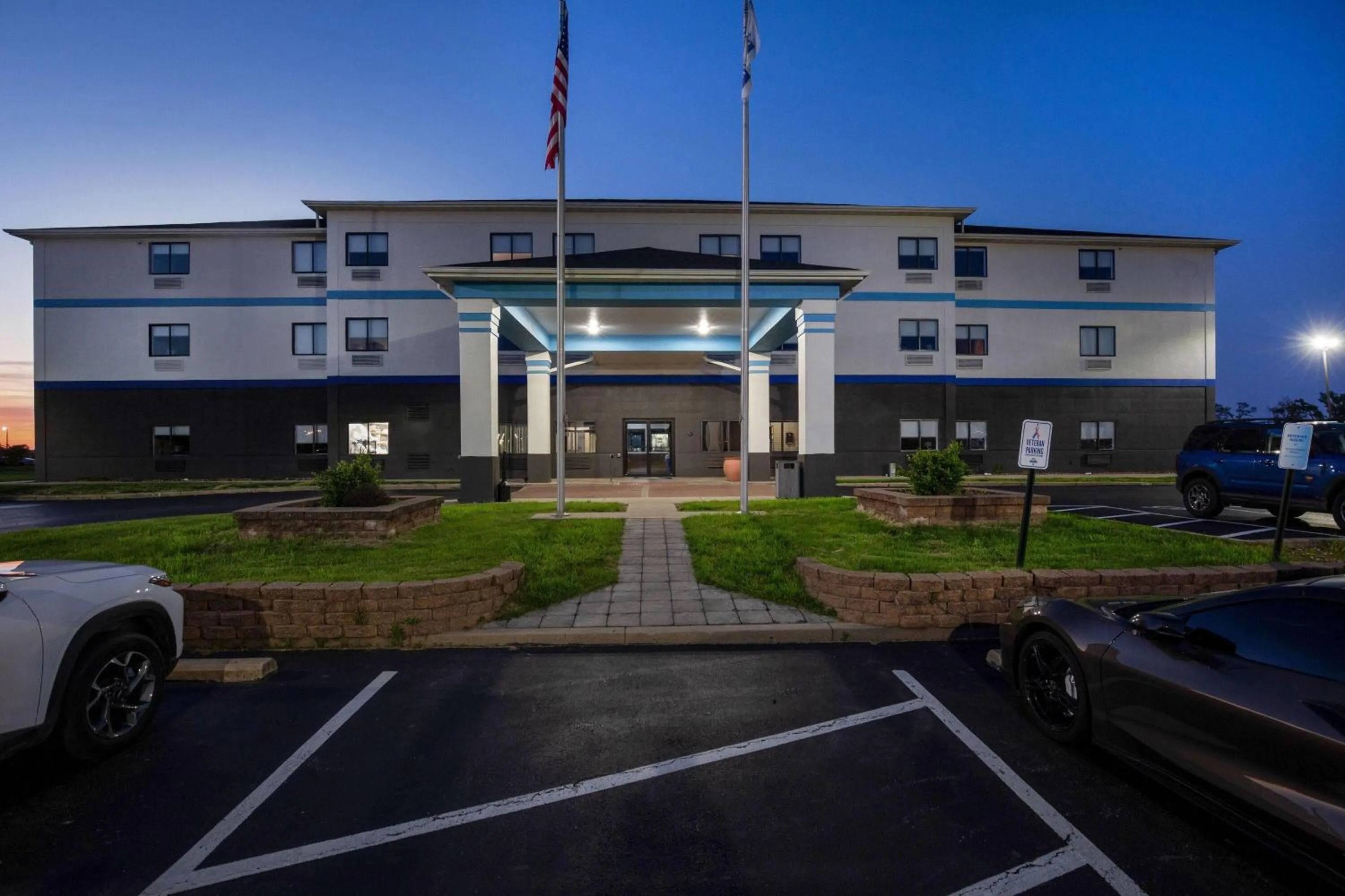 Property building in Days Inn by Wyndham Collinsville St Louis