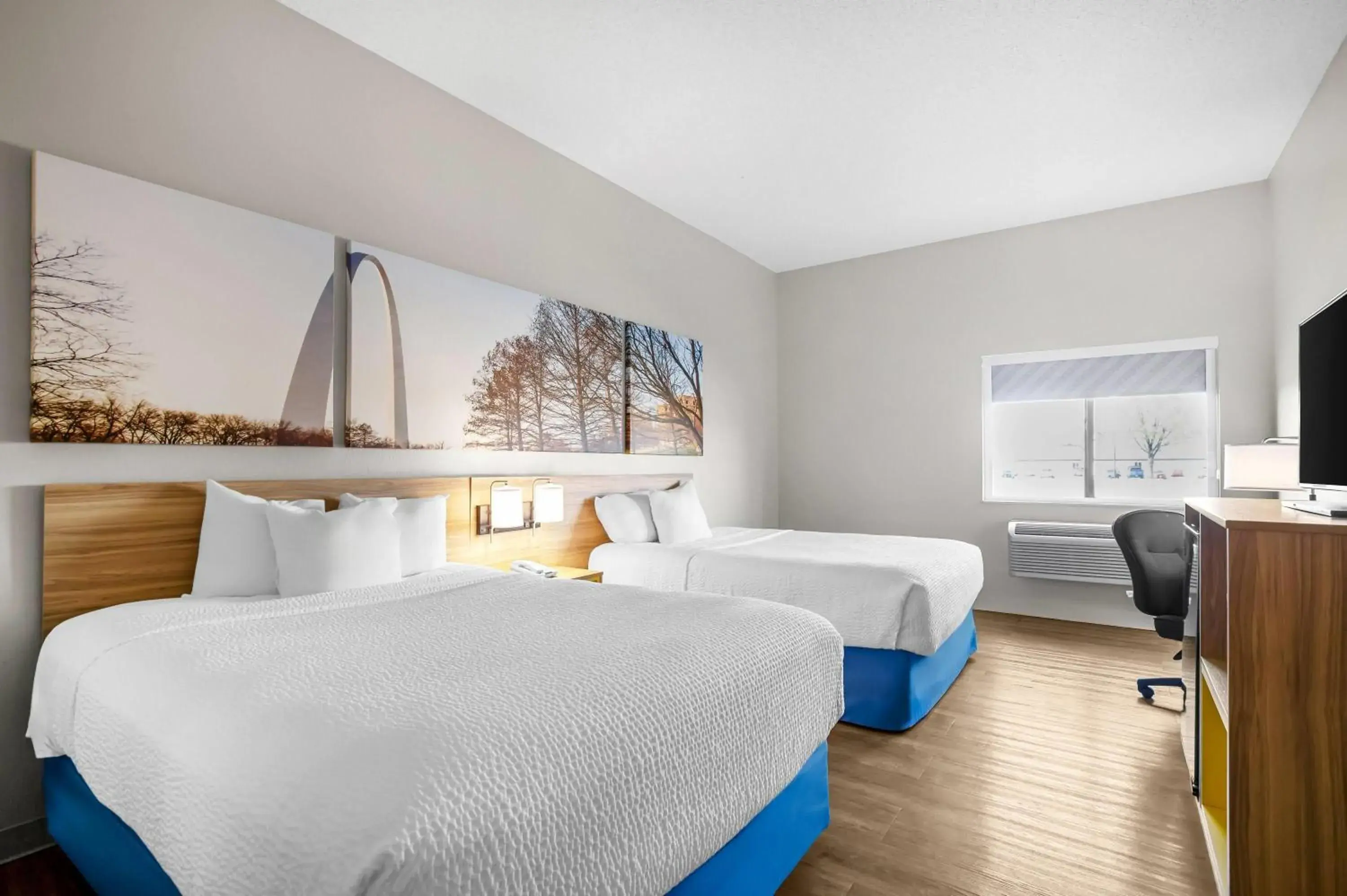 Bed in Days Inn by Wyndham Collinsville St Louis Bed in Days Inn by Wyndham Collinsville St Louis