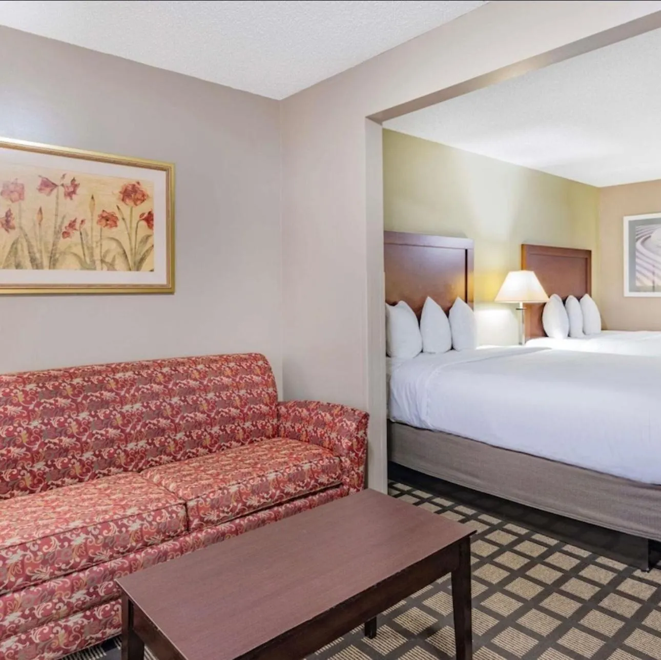 Bed in Baymont by Wyndham Gurnee