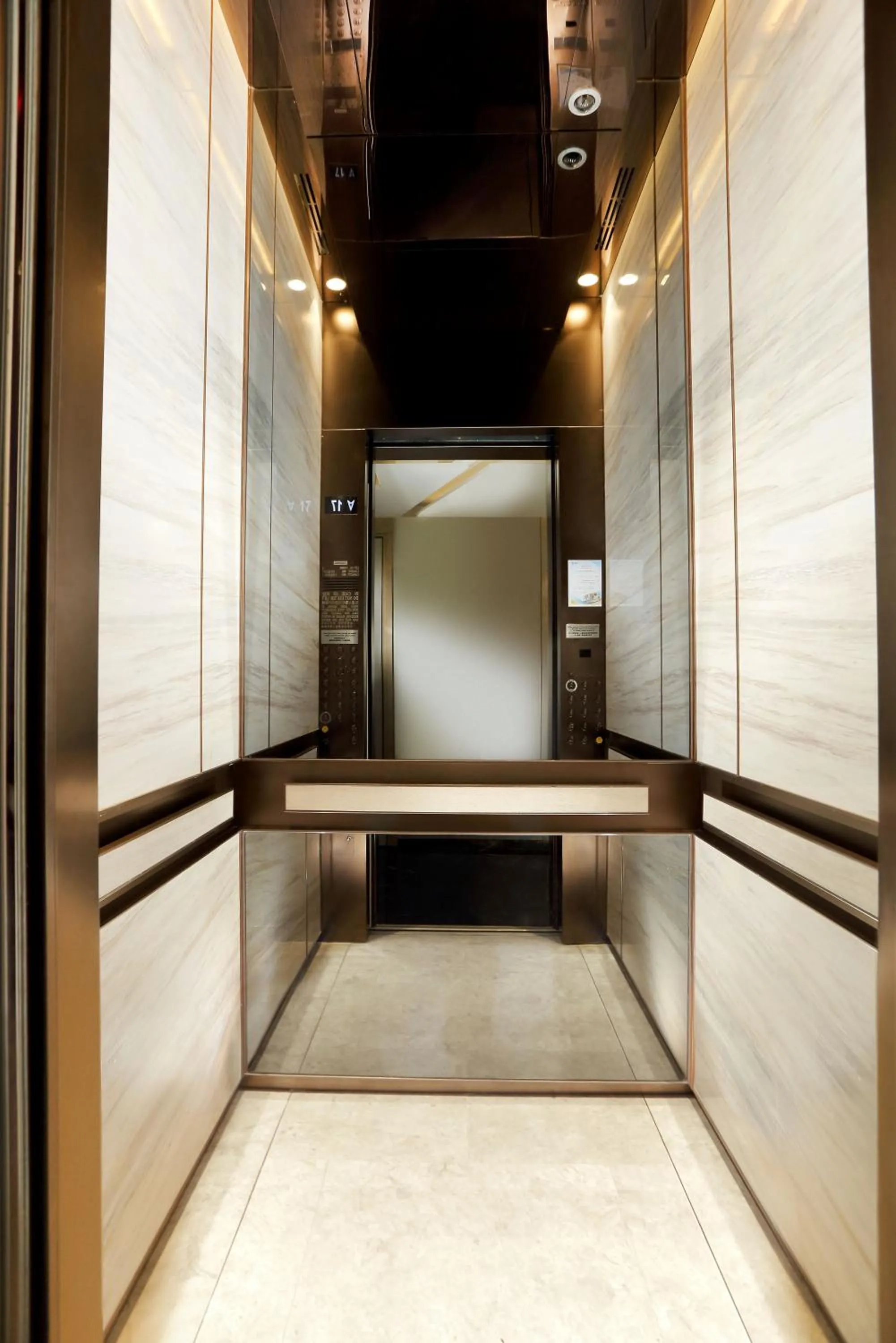 Area and facilities in The OTTO Hotel