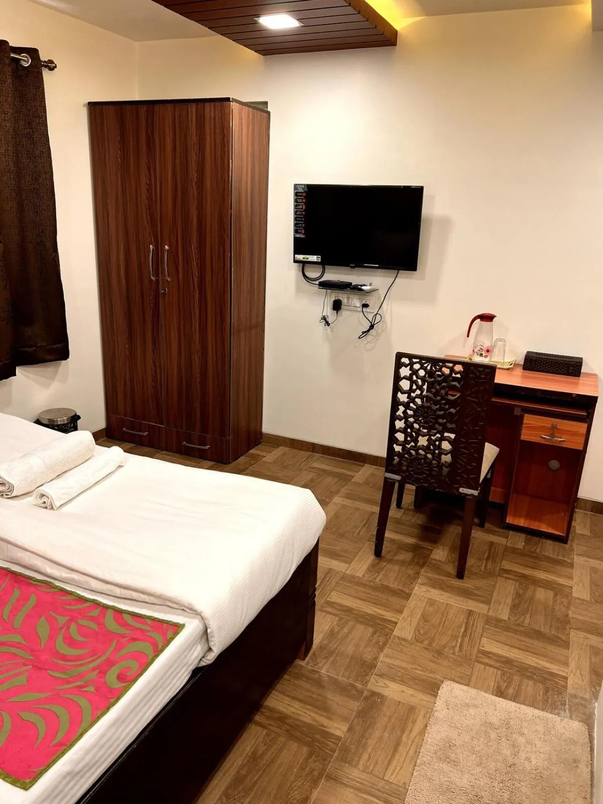 Bedroom, Bed in Pinaki Comfort Stay