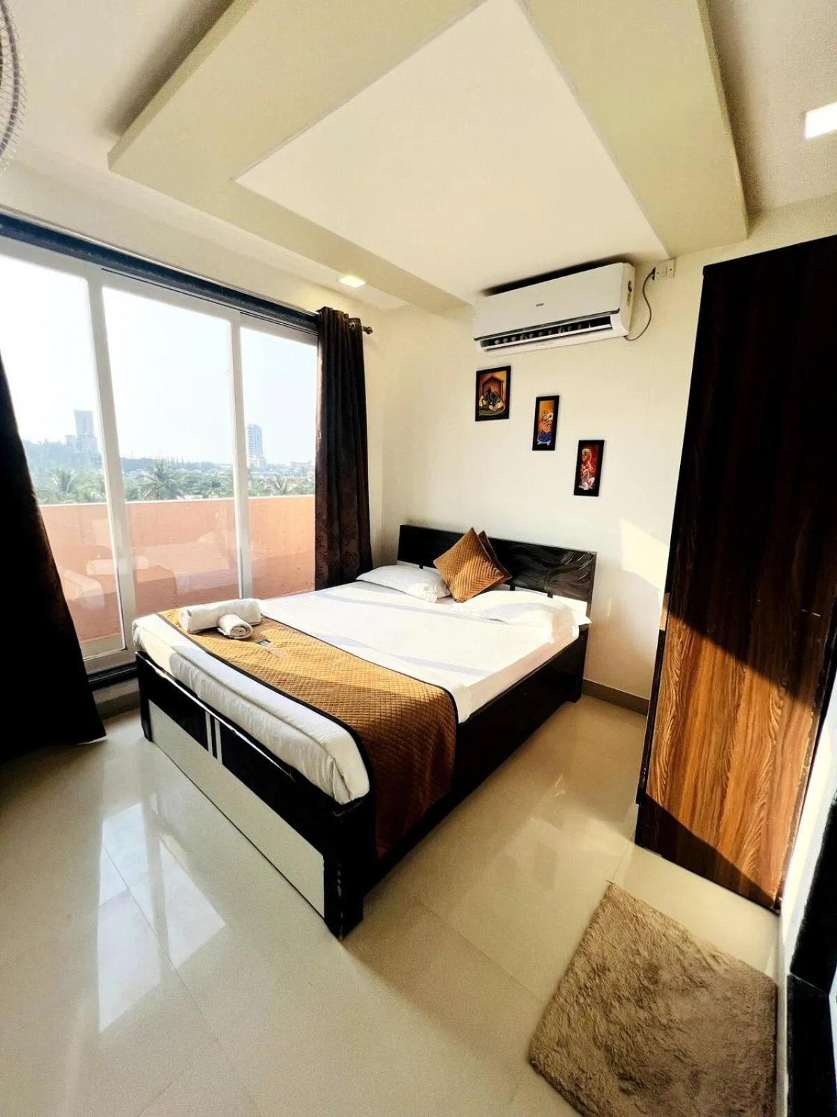 Bedroom, Bed in Pinaki Comfort Stay
