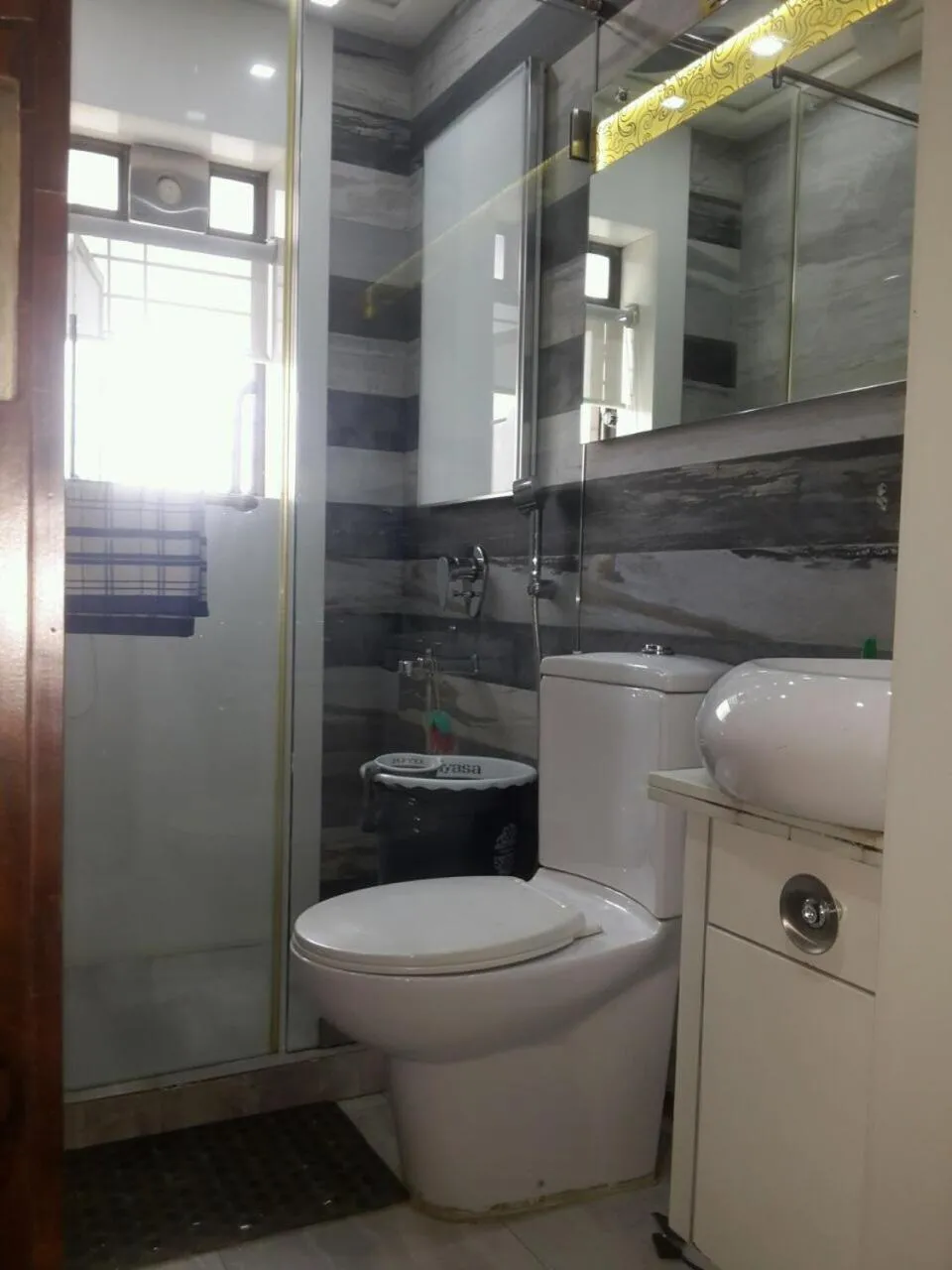 Bathroom in Pinaki Comfort Stay