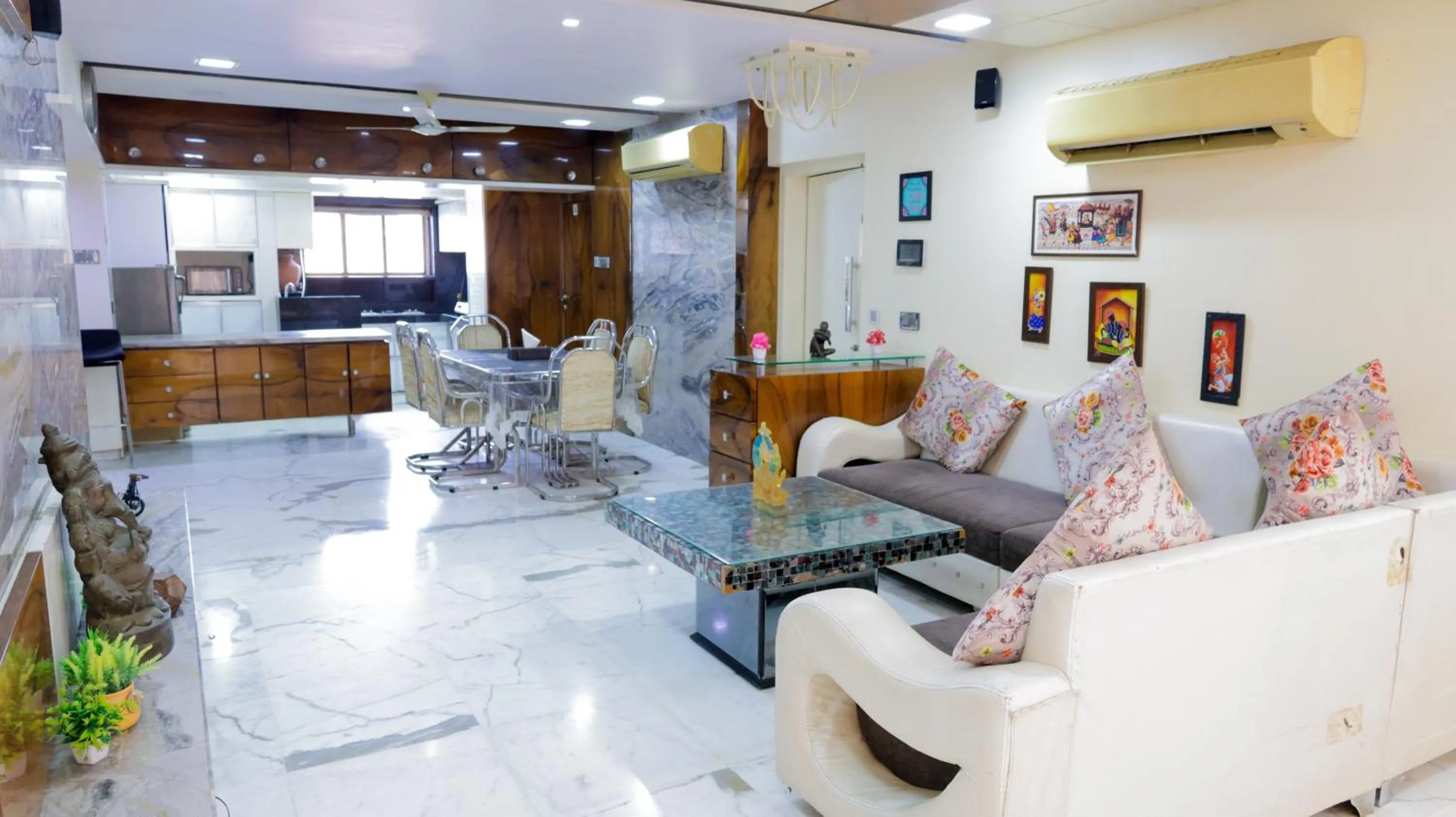 Living room in Pinaki Comfort Stay