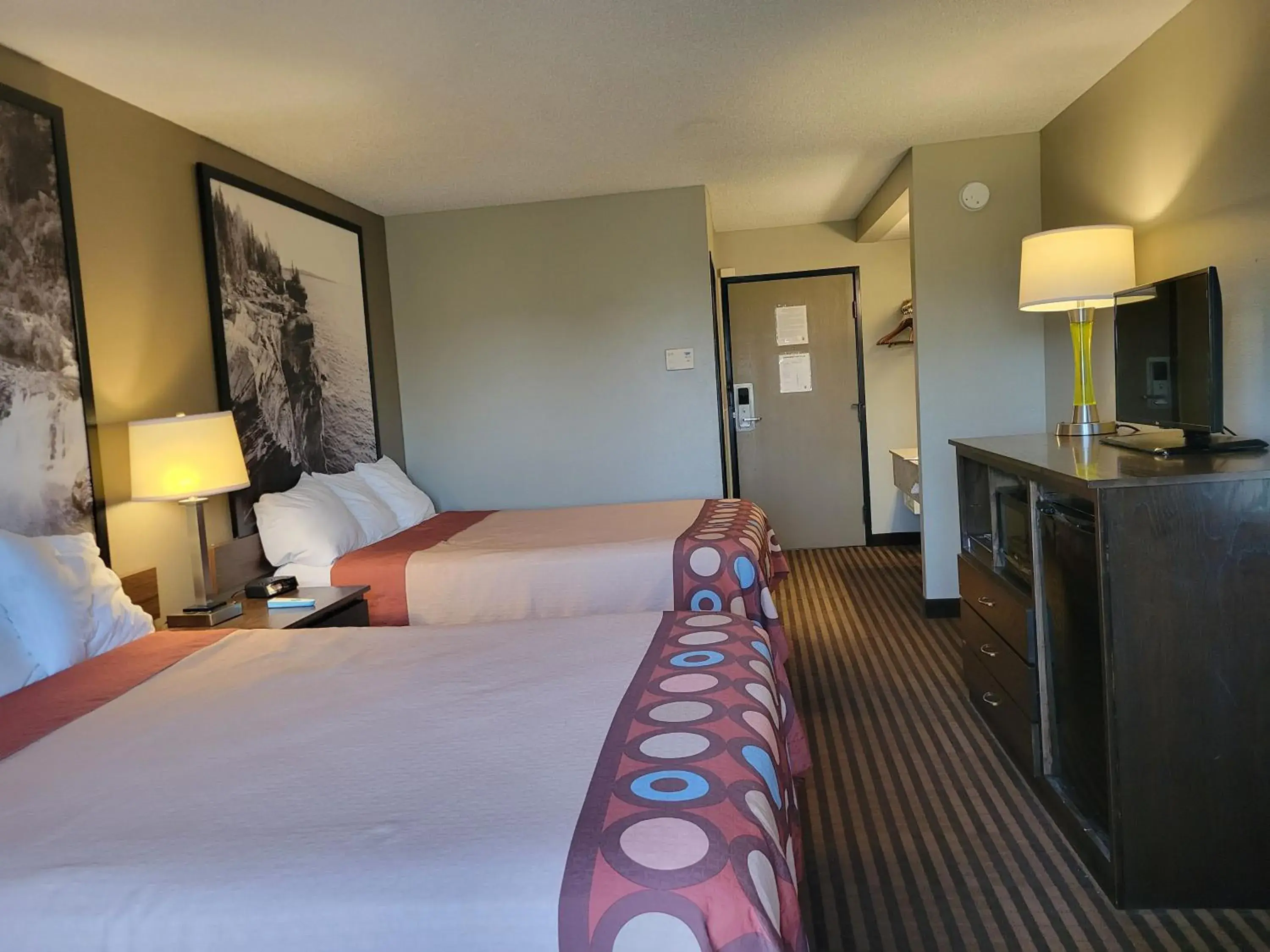 Bed in Super 8 by Wyndham Portage Bed in Super 8 by Wyndham Portage