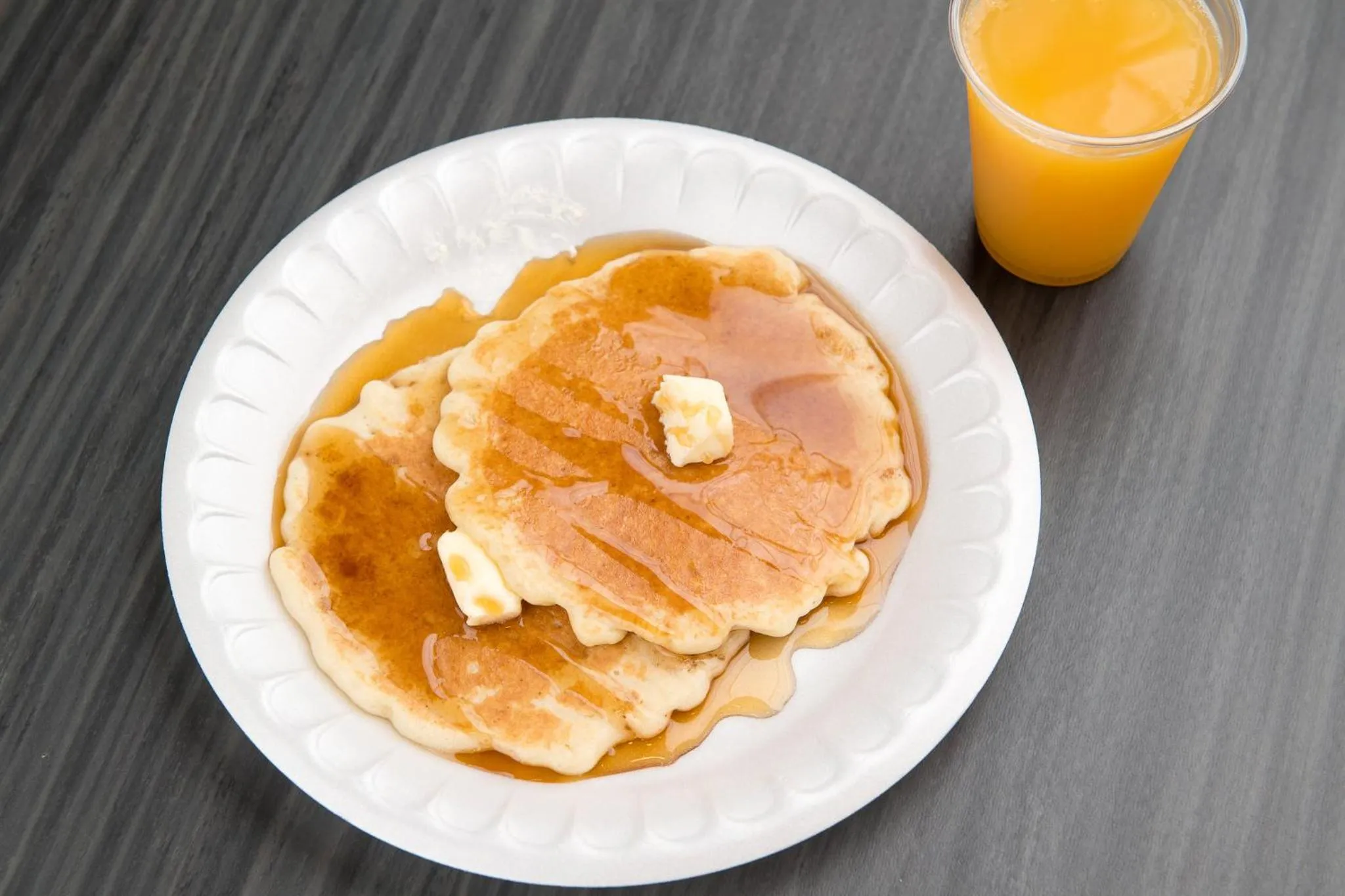 Restaurant/places to eat in Holiday Inn Express & Suites Milton East I-10 by IHG