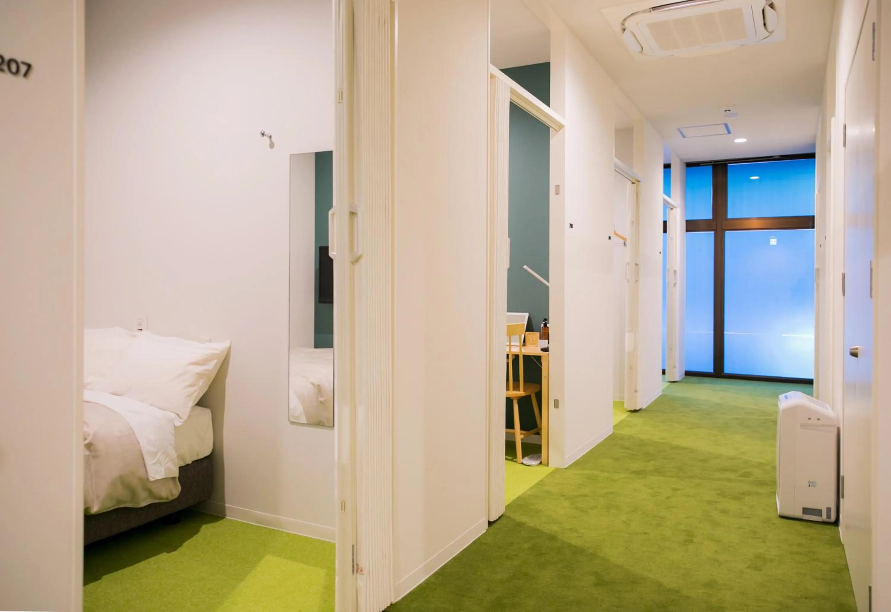 Photo of the whole room, Bed in Hostel ilfaro Kurume