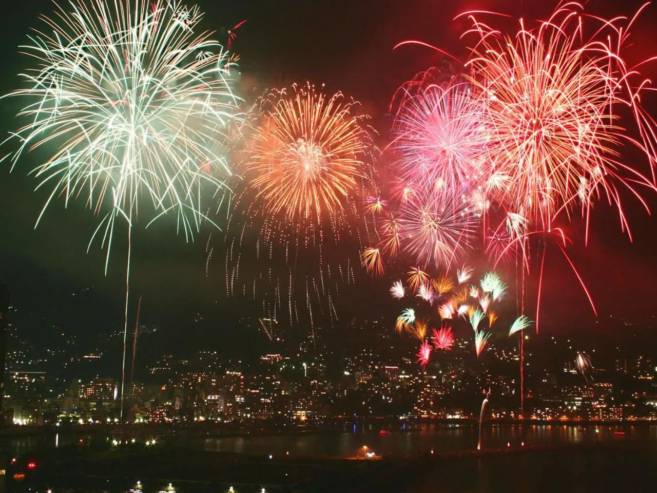 Nearby landmark in Mujuan