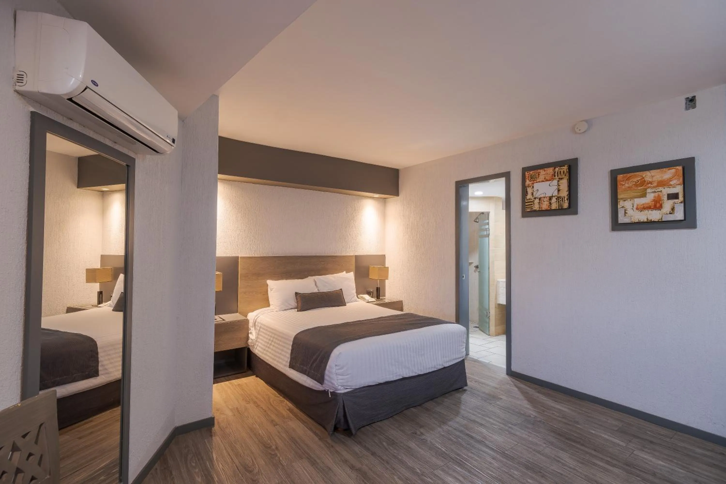 Bedroom, Bed in Hotel Malibu