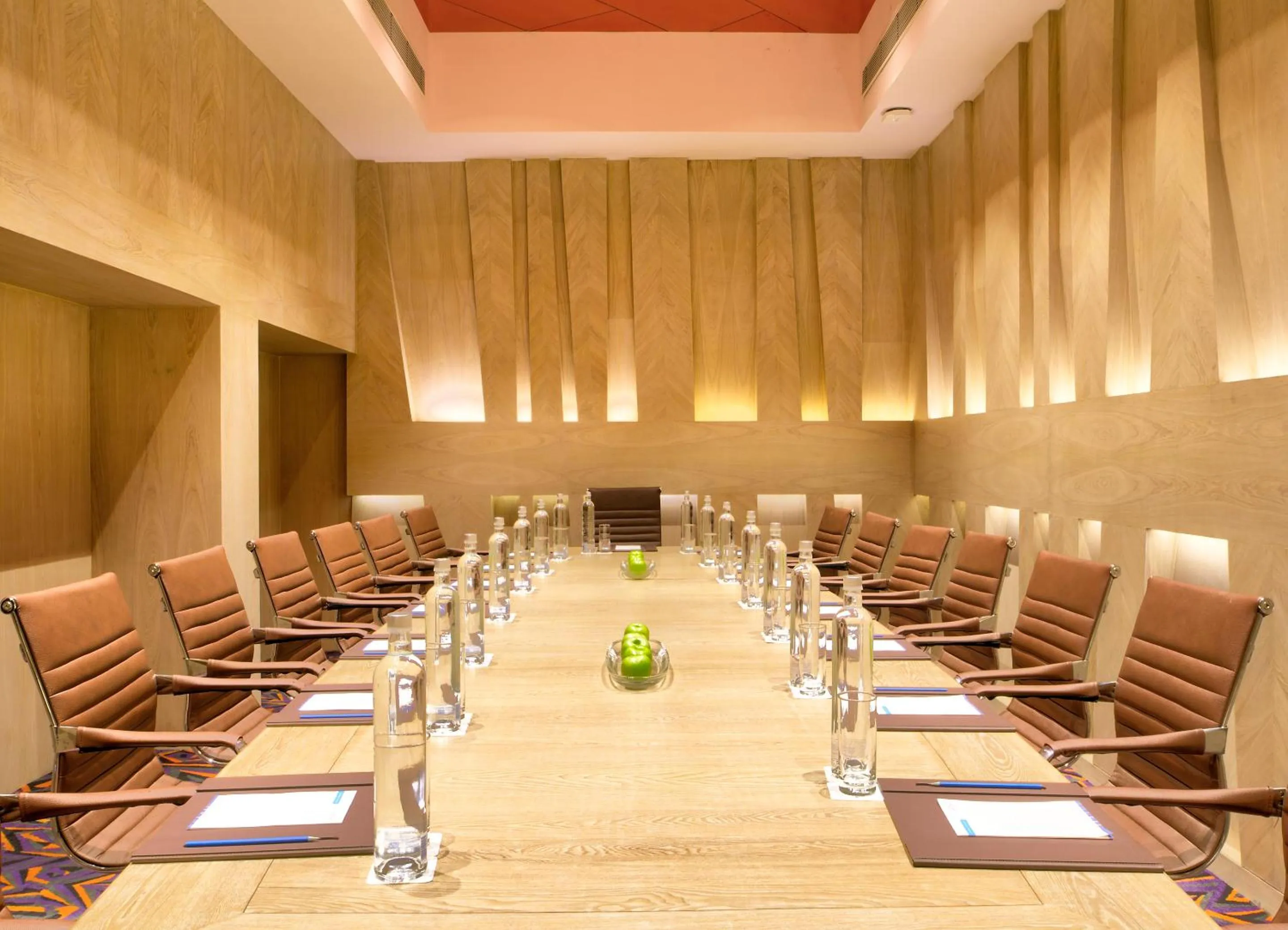 Meeting/conference room in Sarovar Premiere Jaipur