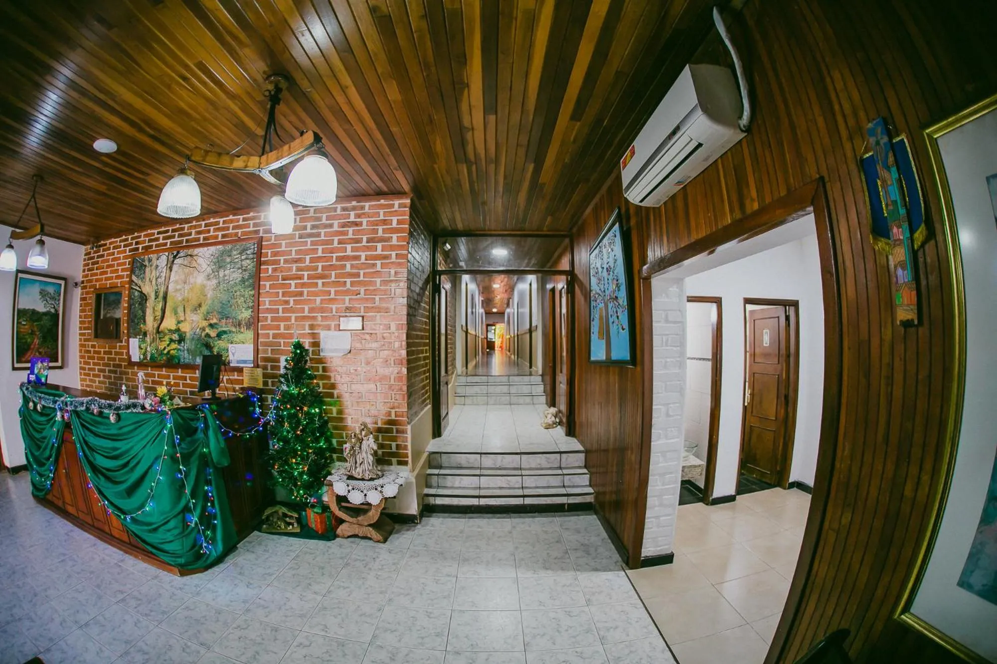 Hotel Tierra Colorada