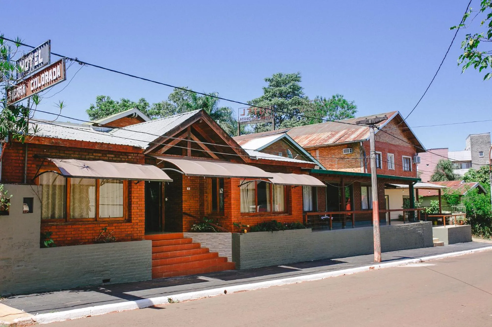 Hotel Tierra Colorada