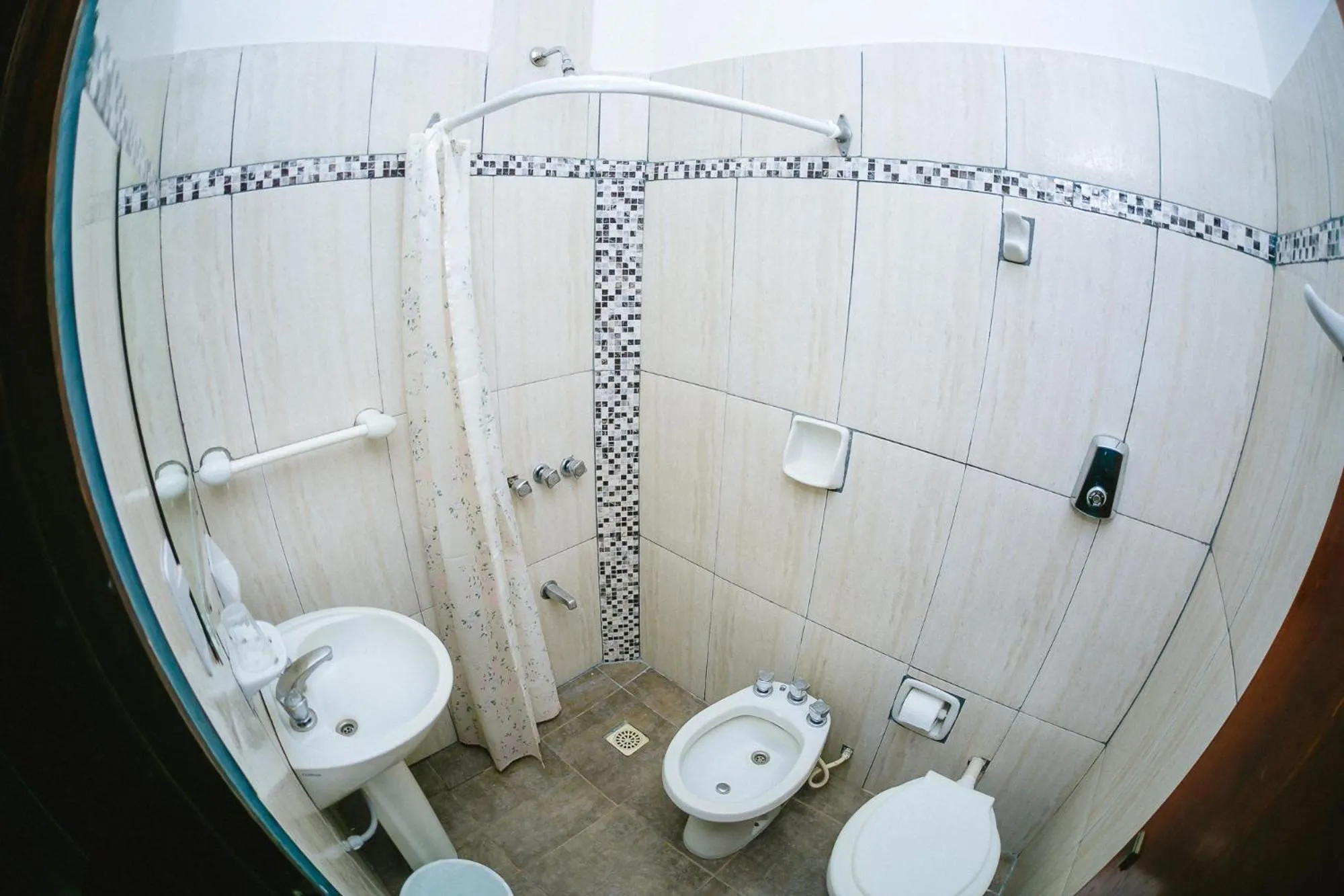 Hotel Tierra Colorada