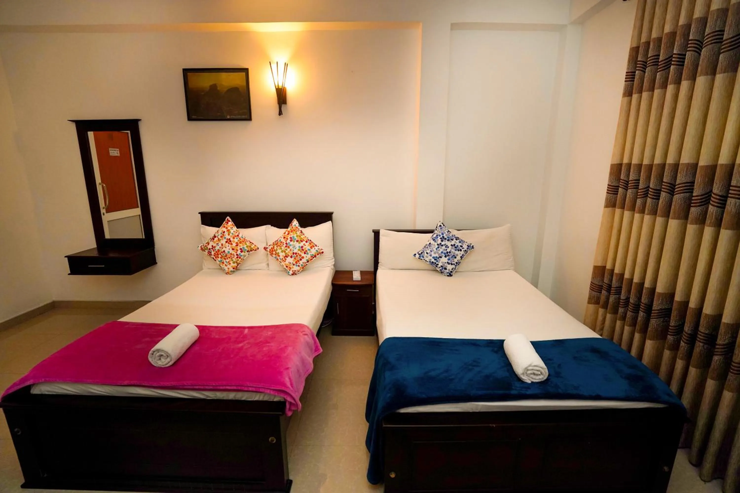 Bed in Airport 4 Season Transit Hotel