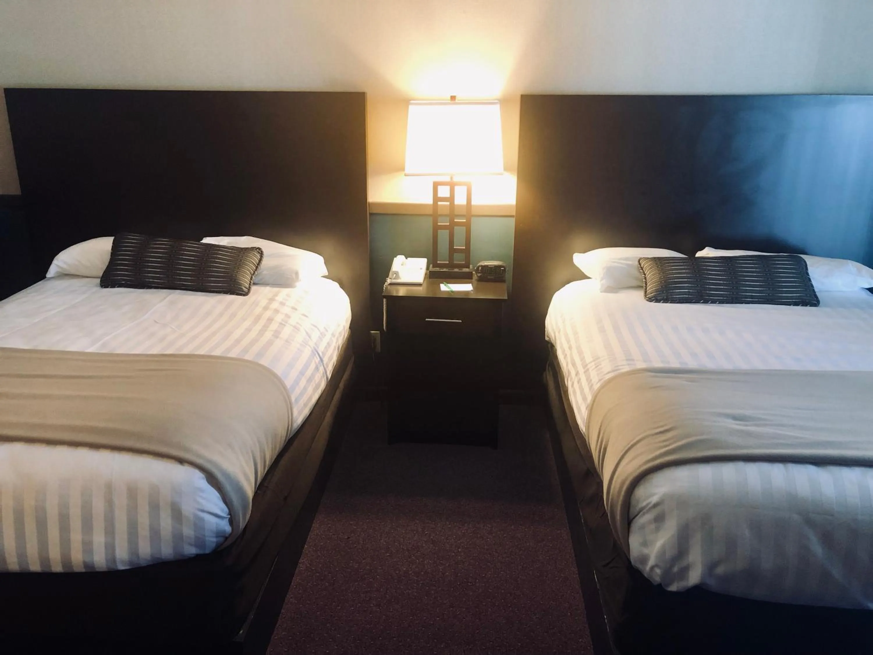 Bed in Byrncliff Golf Resort