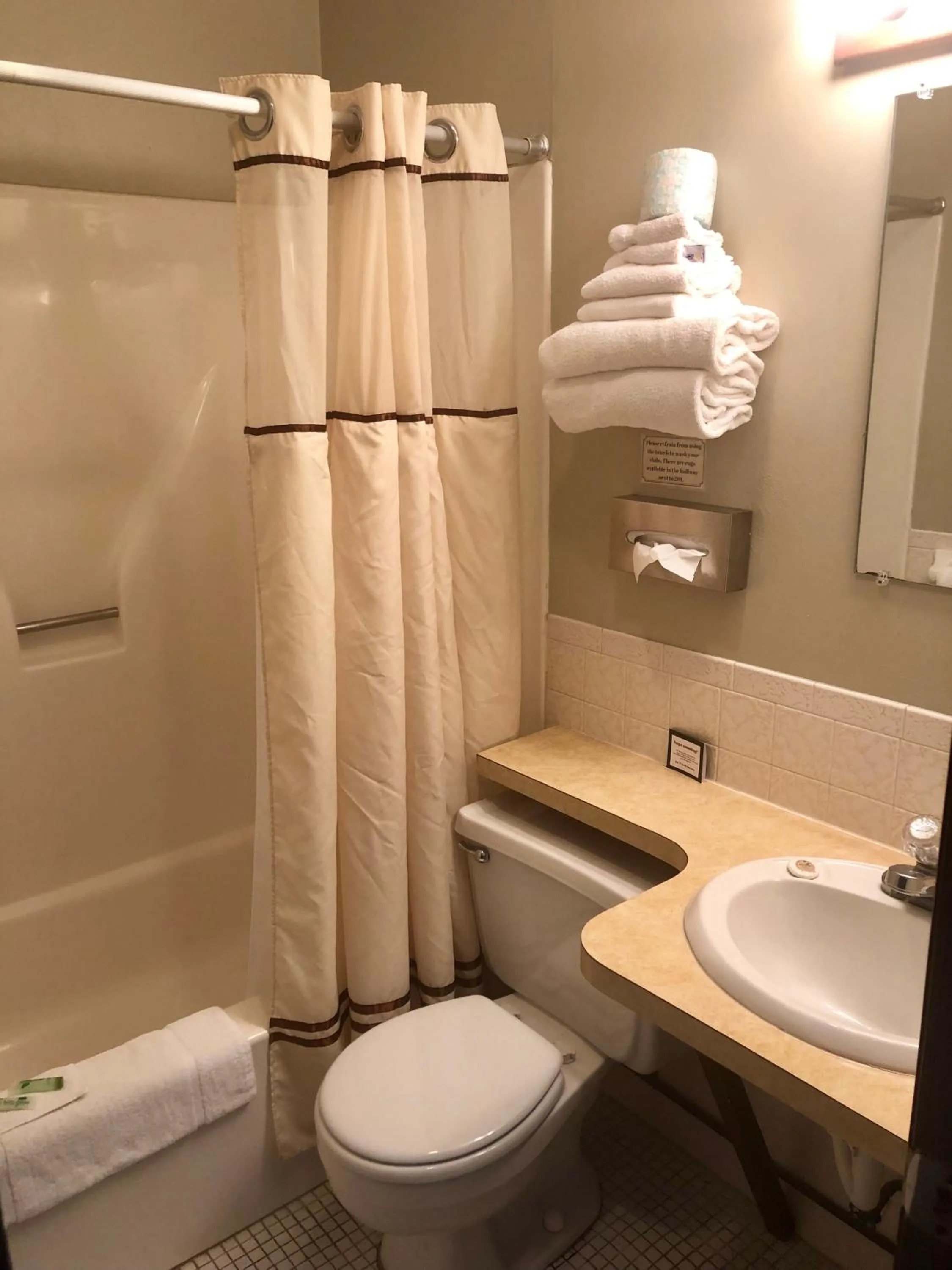 Byrncliff Golf Resort