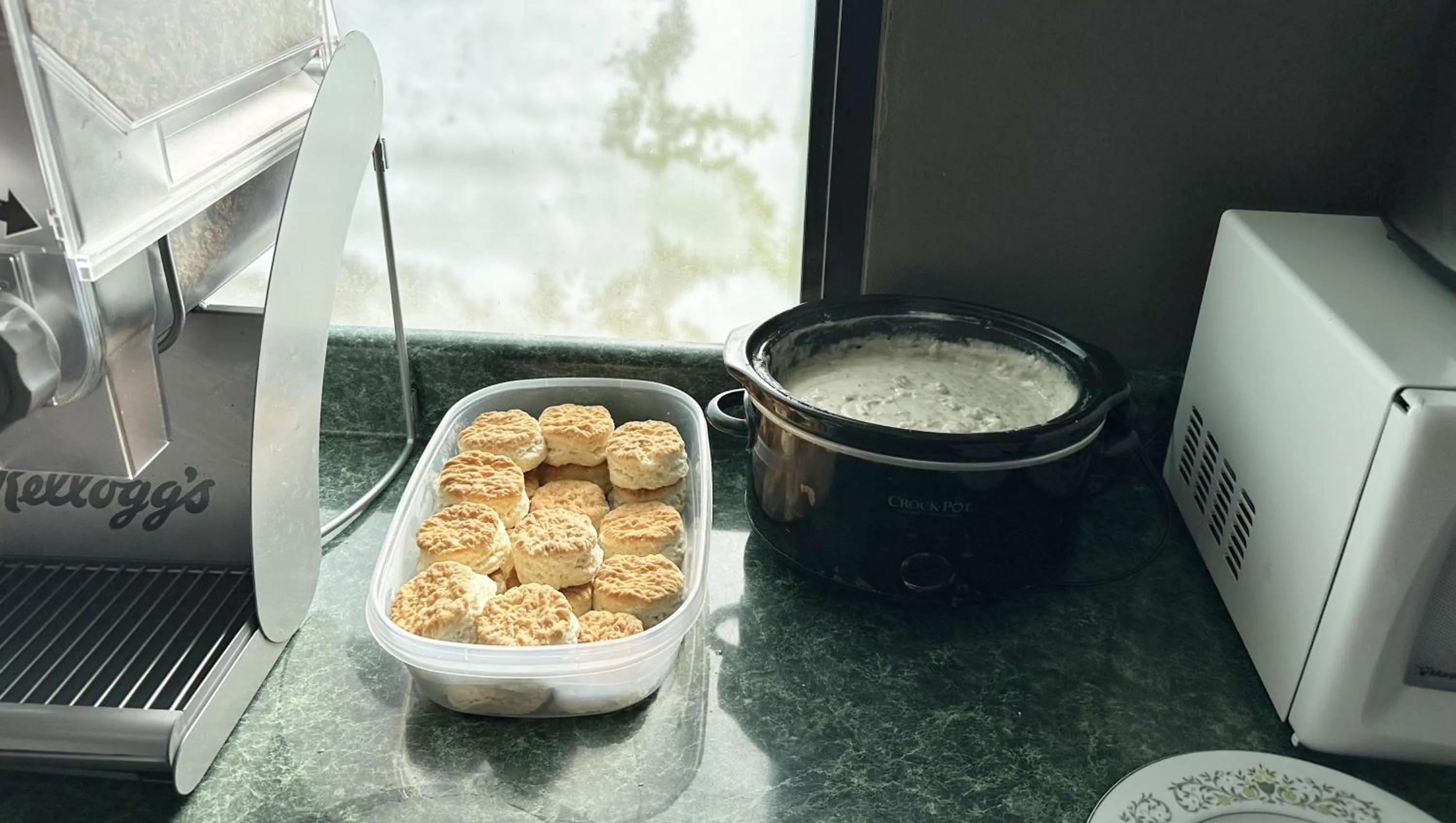 Buffet breakfast in Super Inn & Suites Philadelphia