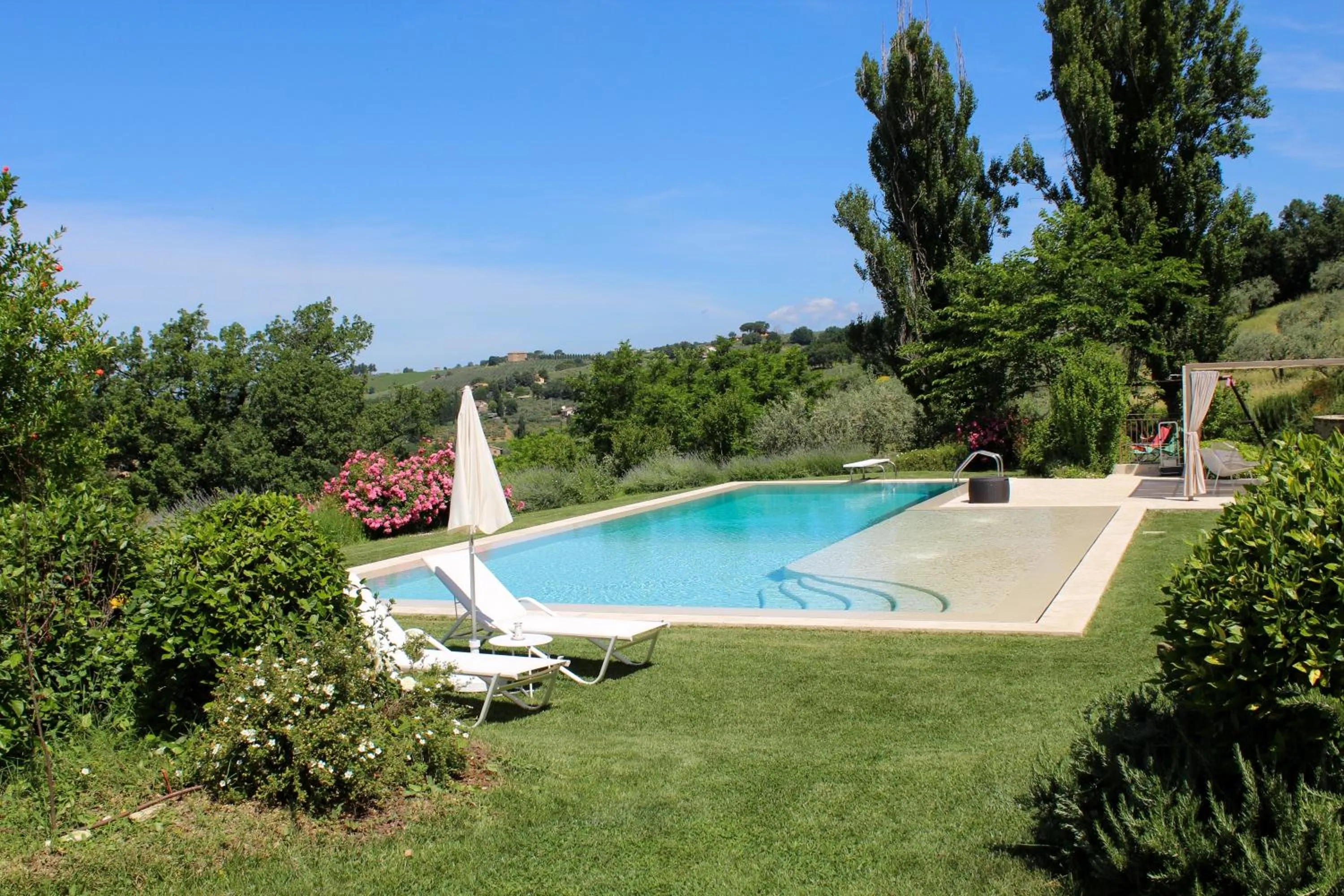 Property building in Amazing Assisi
