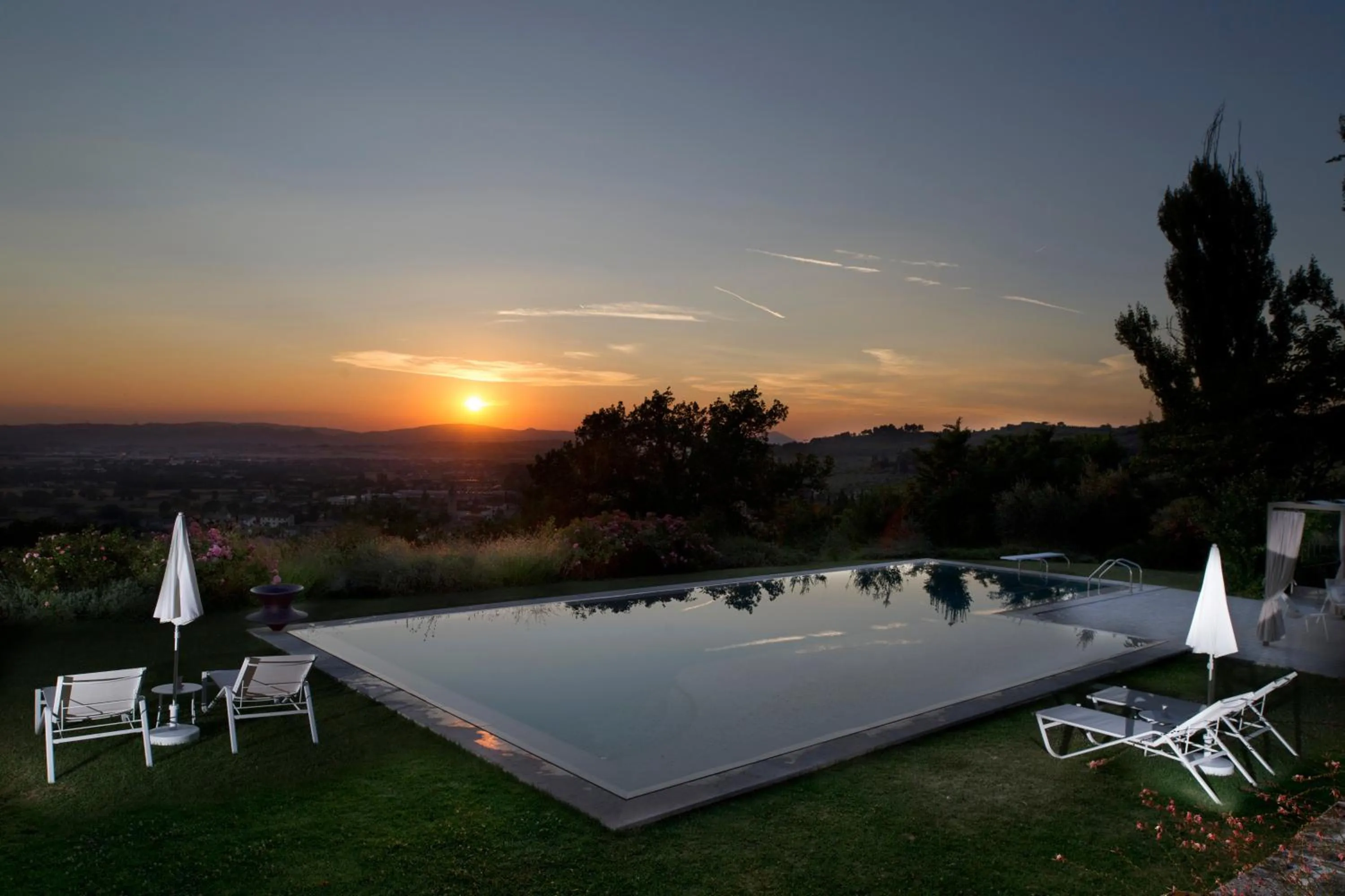 Property building in Amazing Assisi