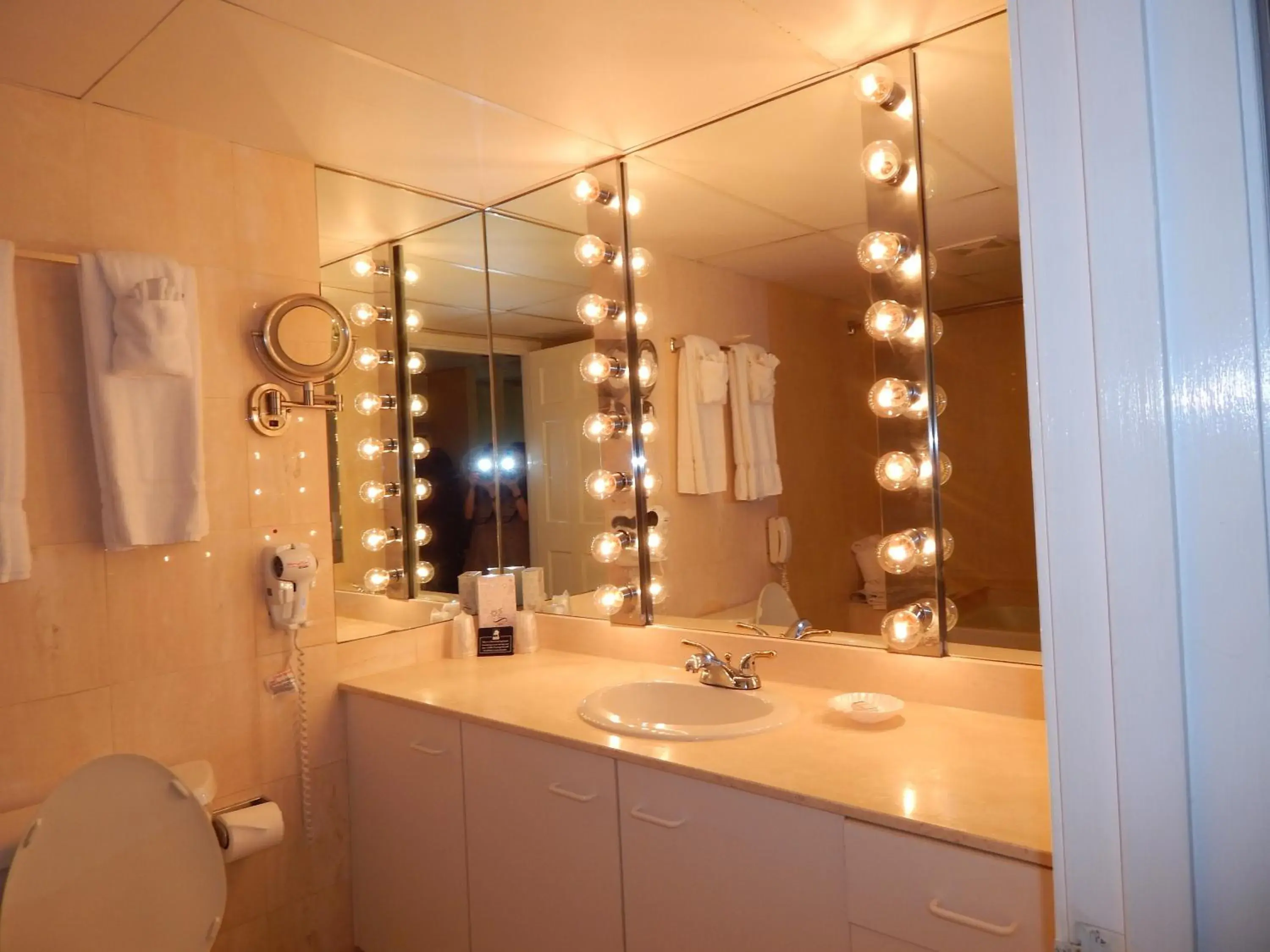 King Studio - Non-Smoking in Coconut Malorie Resort Ocean City, Ascend Collection Hotel King Studio - Non-Smoking in Coconut Malorie Resort Ocean City, Ascend Collection Hotel