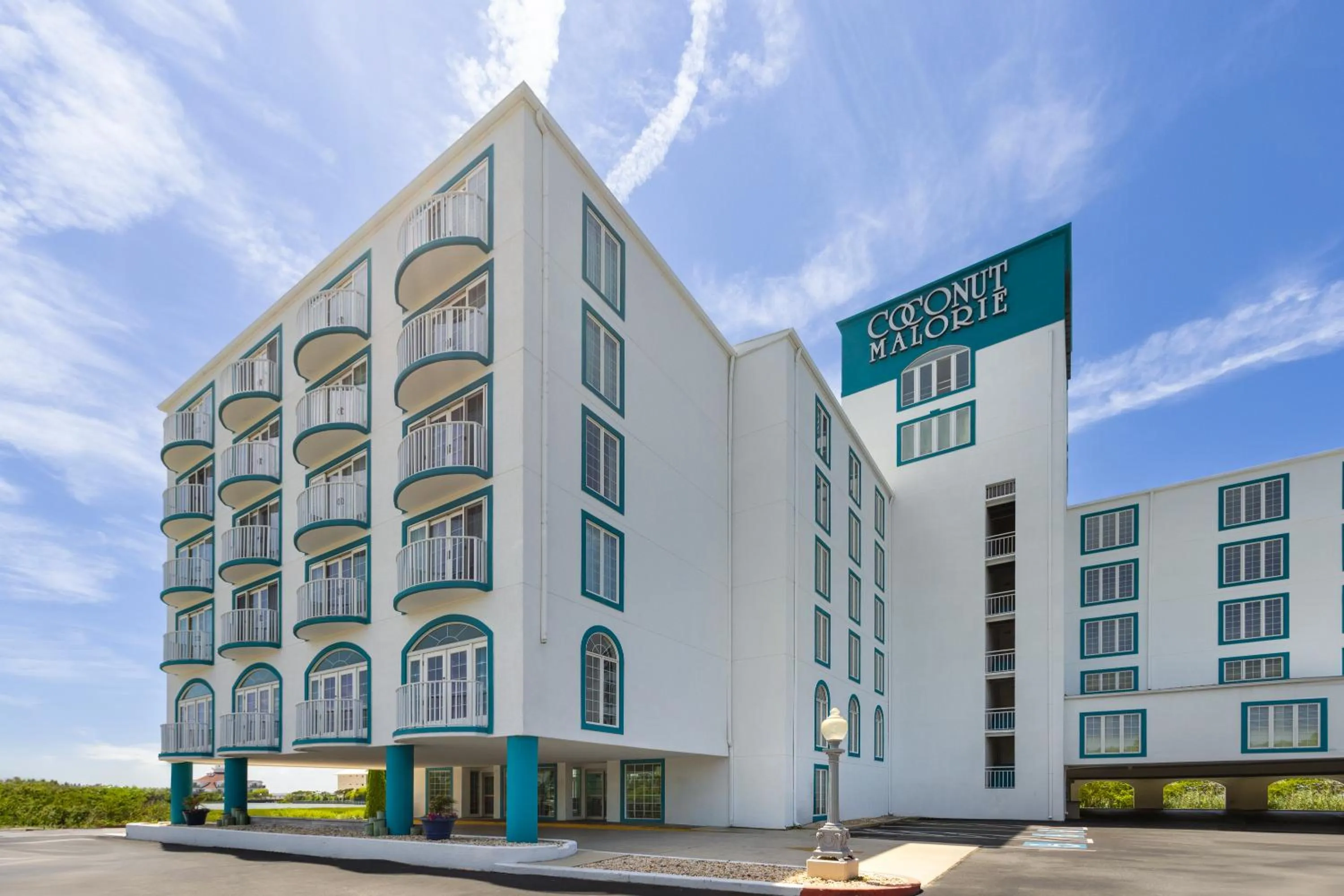 Property building in Coconut Malorie Resort Ocean City, Ascend Collection Hotel