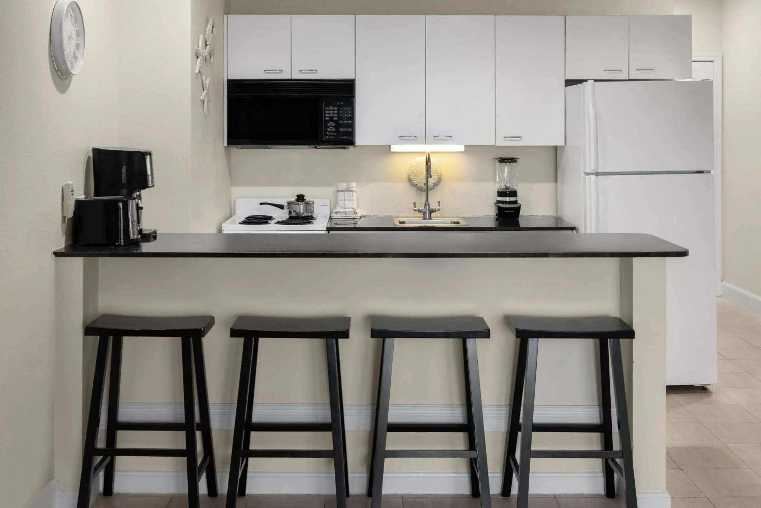 Bedroom in Coconut Malorie Resort Ocean City, Ascend Collection Hotel Bedroom in Coconut Malorie Resort Ocean City, Ascend Collection Hotel