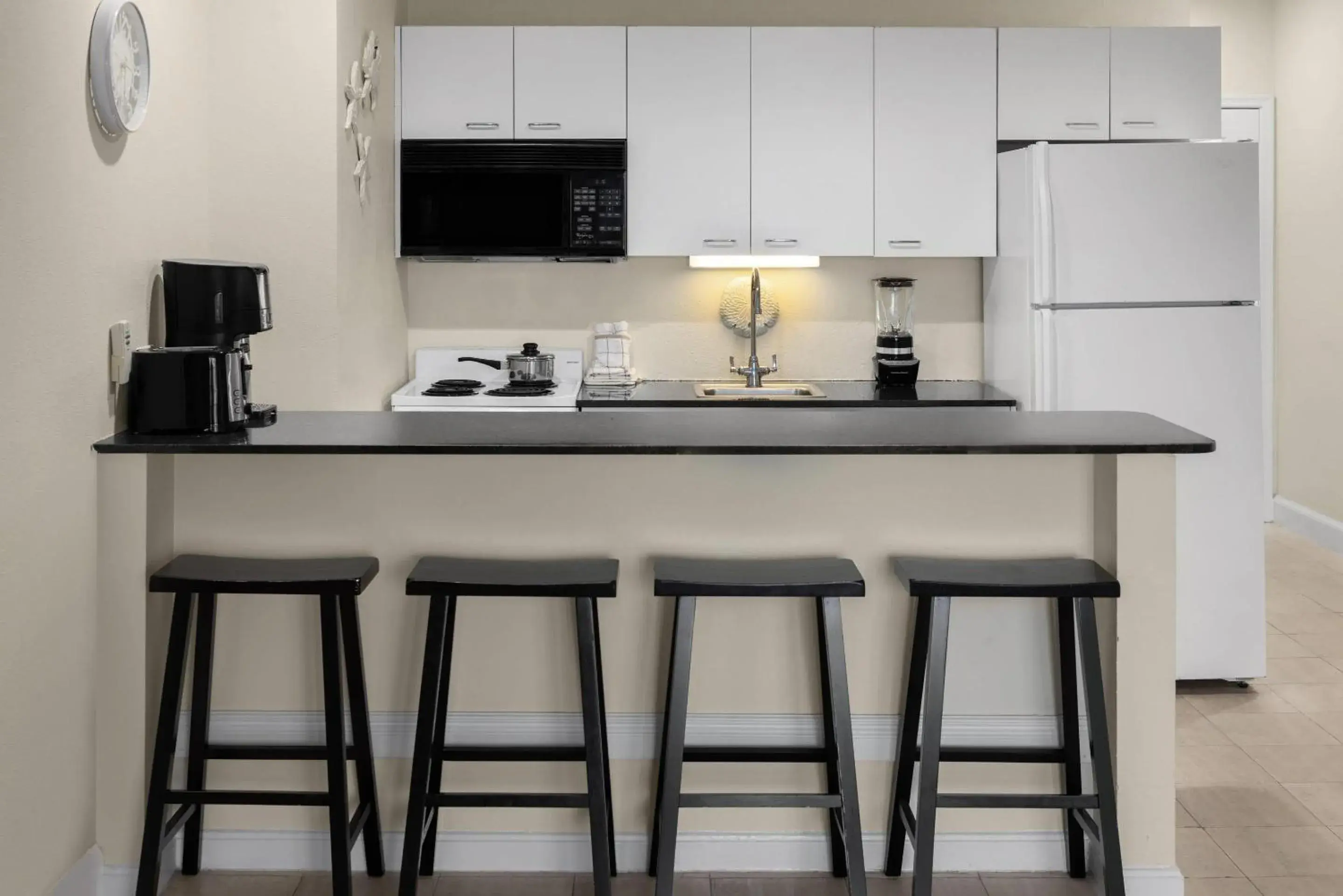 Bedroom in Coconut Malorie Resort Ocean City, Ascend Collection Hotel Bedroom in Coconut Malorie Resort Ocean City, Ascend Collection Hotel