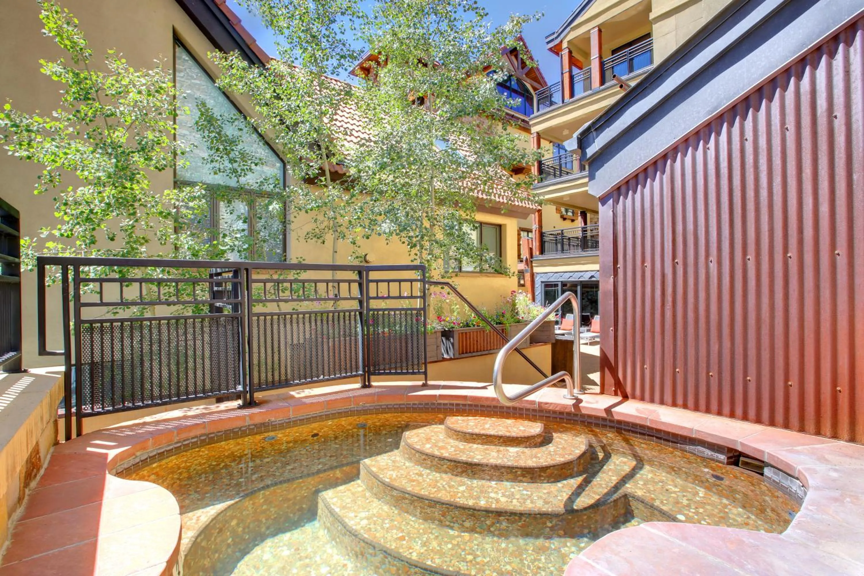 Hot Tub in Lumiere by Dunton