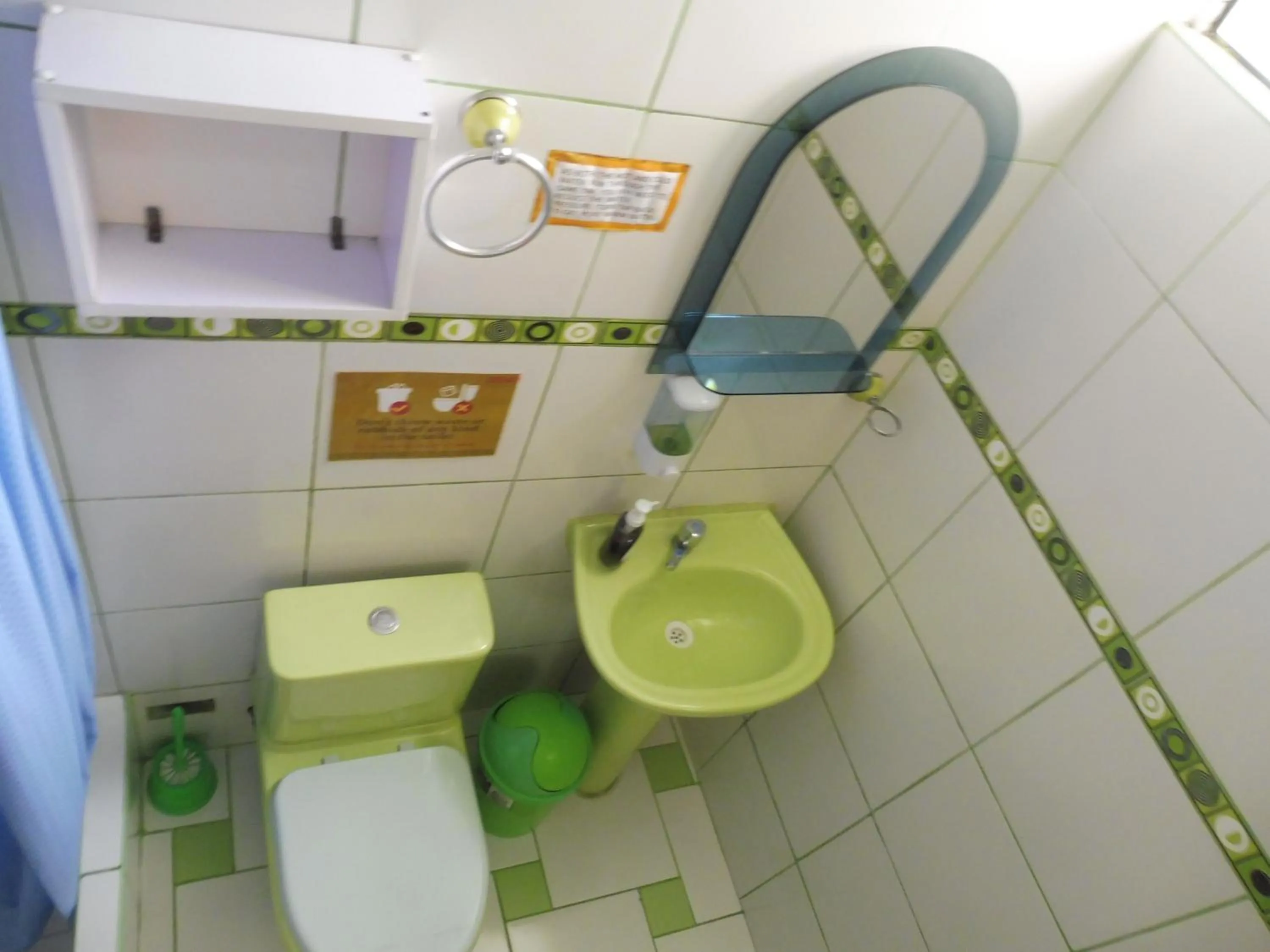 Bathroom in Paypurix Hostel Lima Airport