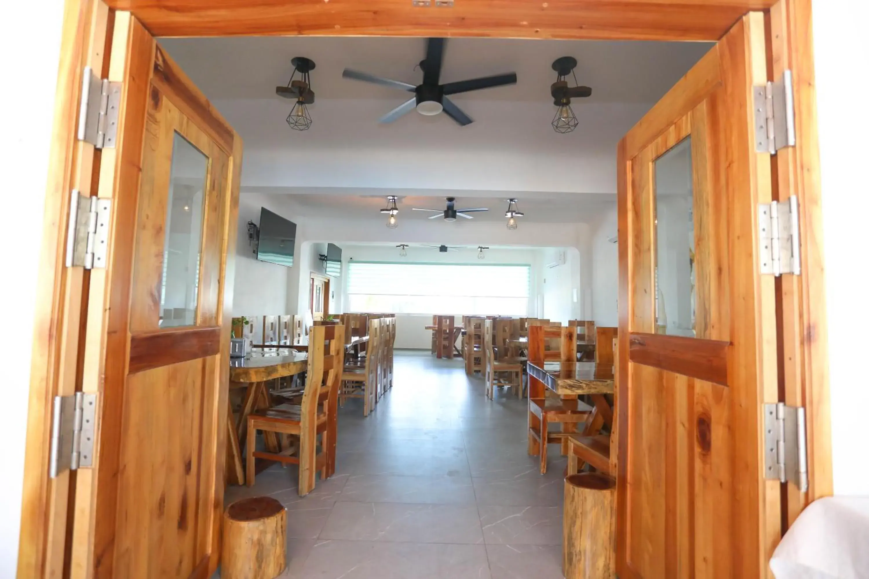 Restaurant/places to eat in Hotel Maria de Lourdes Restaurant/places to eat in Hotel Maria de Lourdes